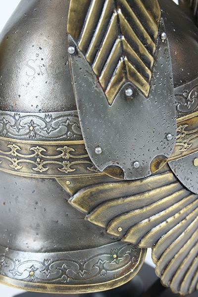 Casco de Isildur OFICIAL El Señor de los Anillos United Cutlery