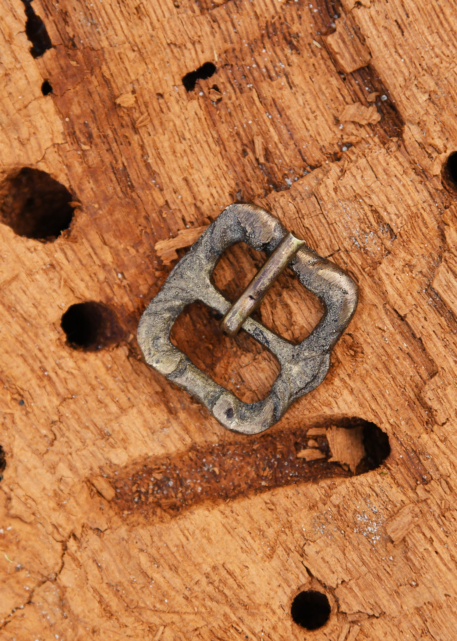 Imagen única de: Hebilla De Latón De La Baja Edad Media, Nº 25