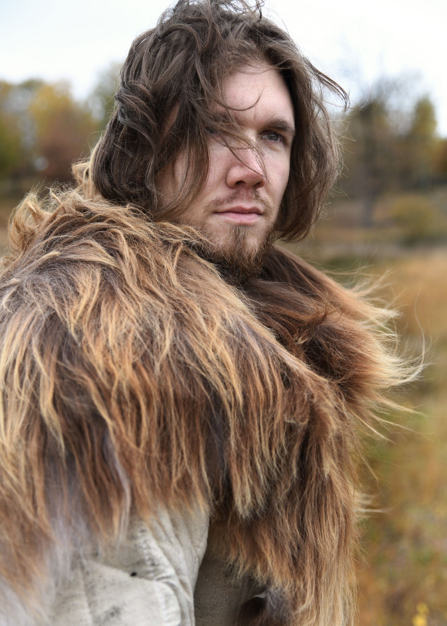 Imagen única de: Hombrera Vikinga Hecha De Piel De Oveja Nordland, Marrón Moteado