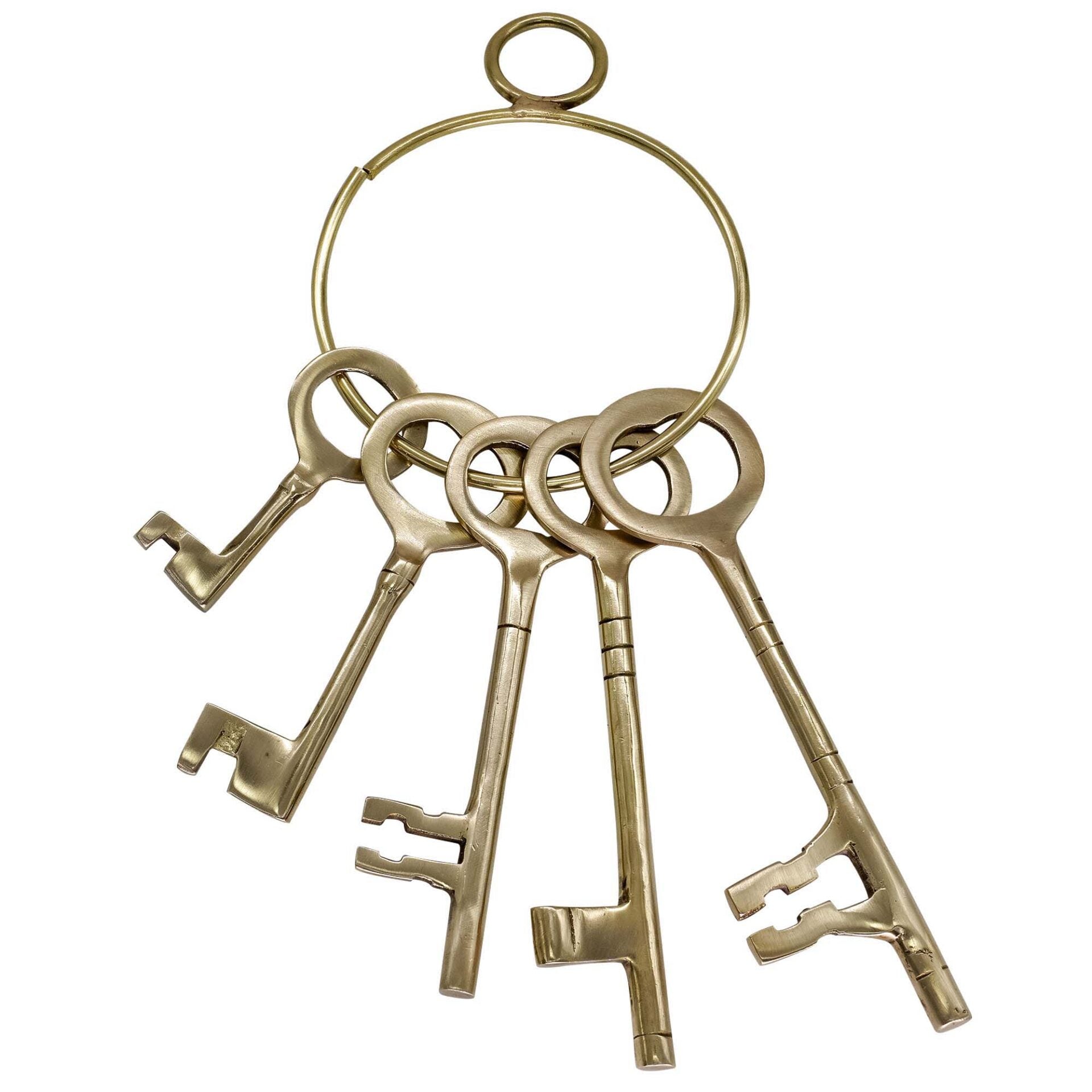Imagen única de: Juego de Llaves Medievales de Latón para Mazmorras - Réplica Histórica de 5 Piezas para Decoración Pirata y Salas de Escape