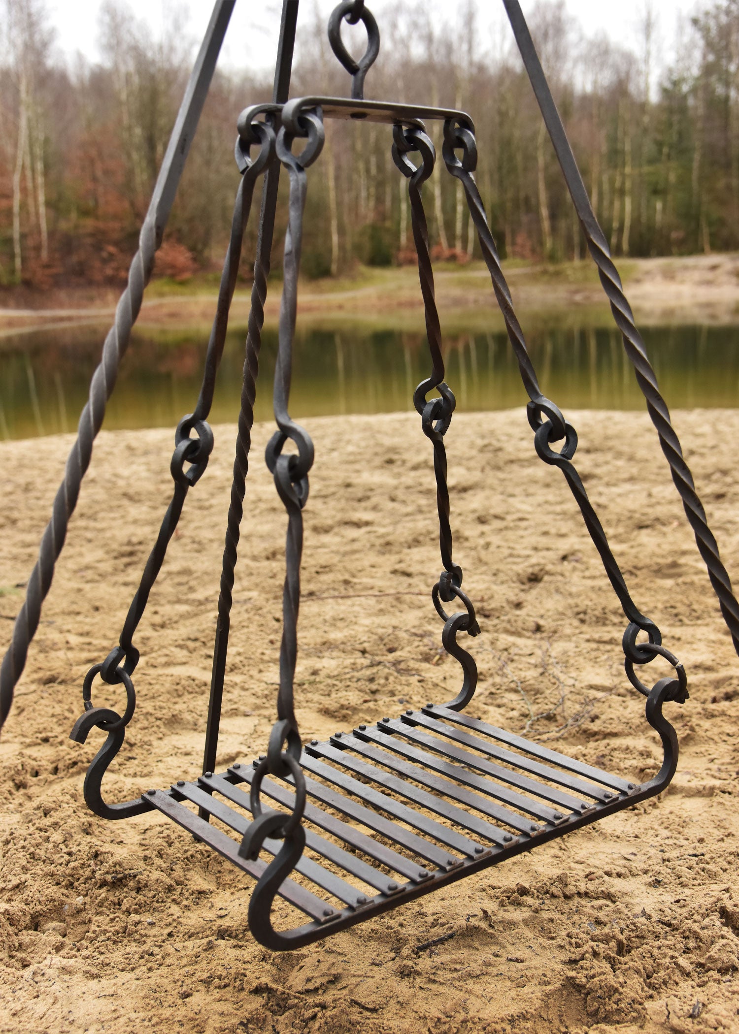 Imagen única de: Parrilla Para Trípode, Forjada A Mano