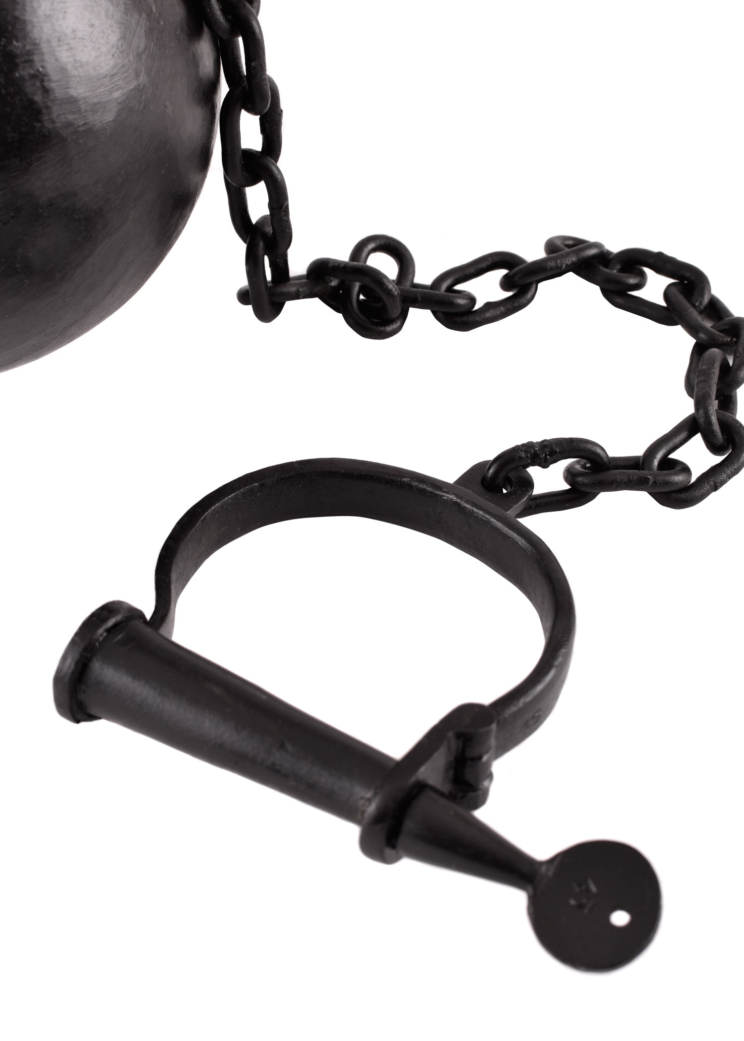 Imagen única de: Bola De Convicto, Tobillera Con Cadena Y Bola De Hierro.