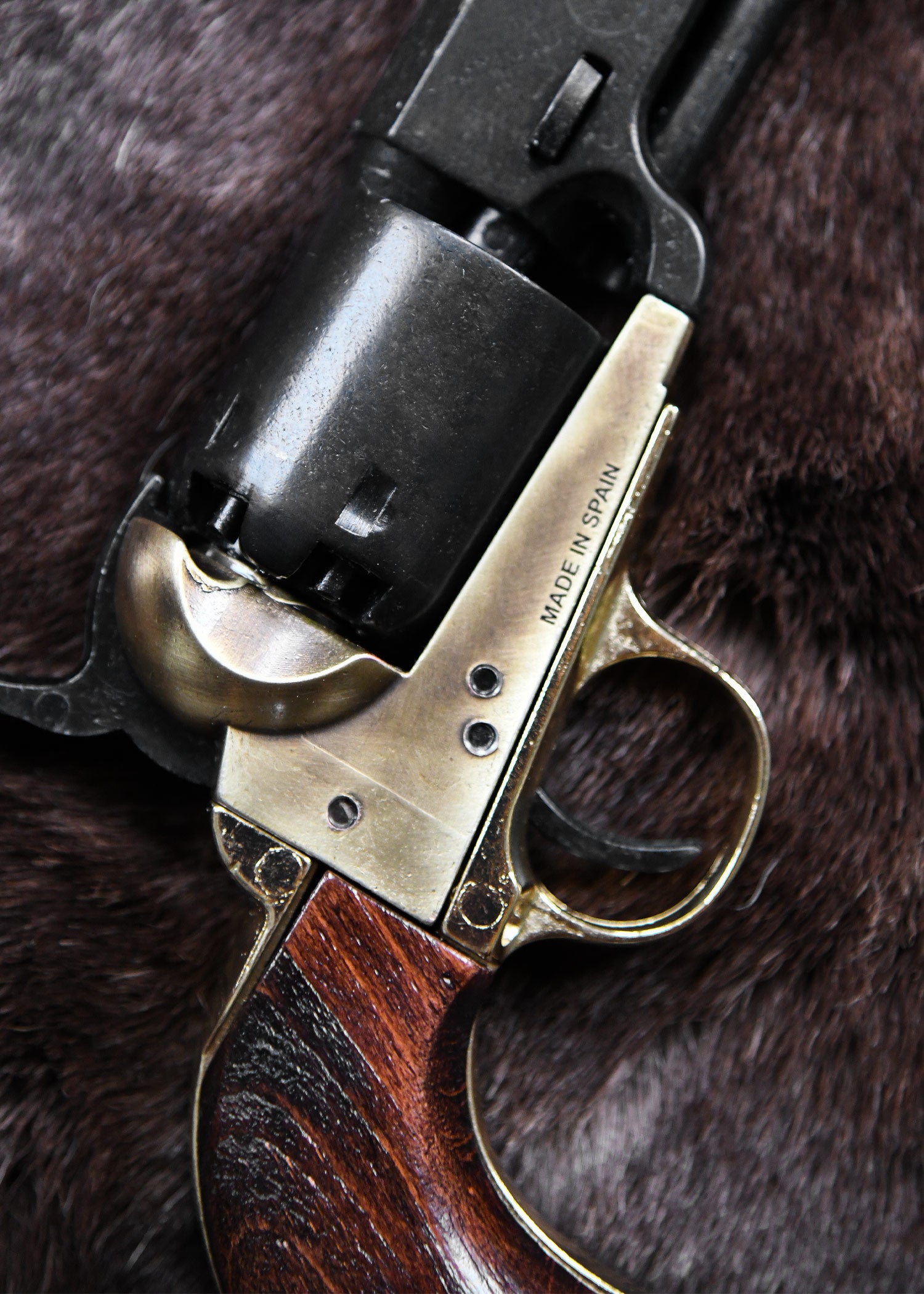 Imagen única de: Colt Navy 1851, Revólver De Percusión, Negro Con Armazón De Latón, Réplica