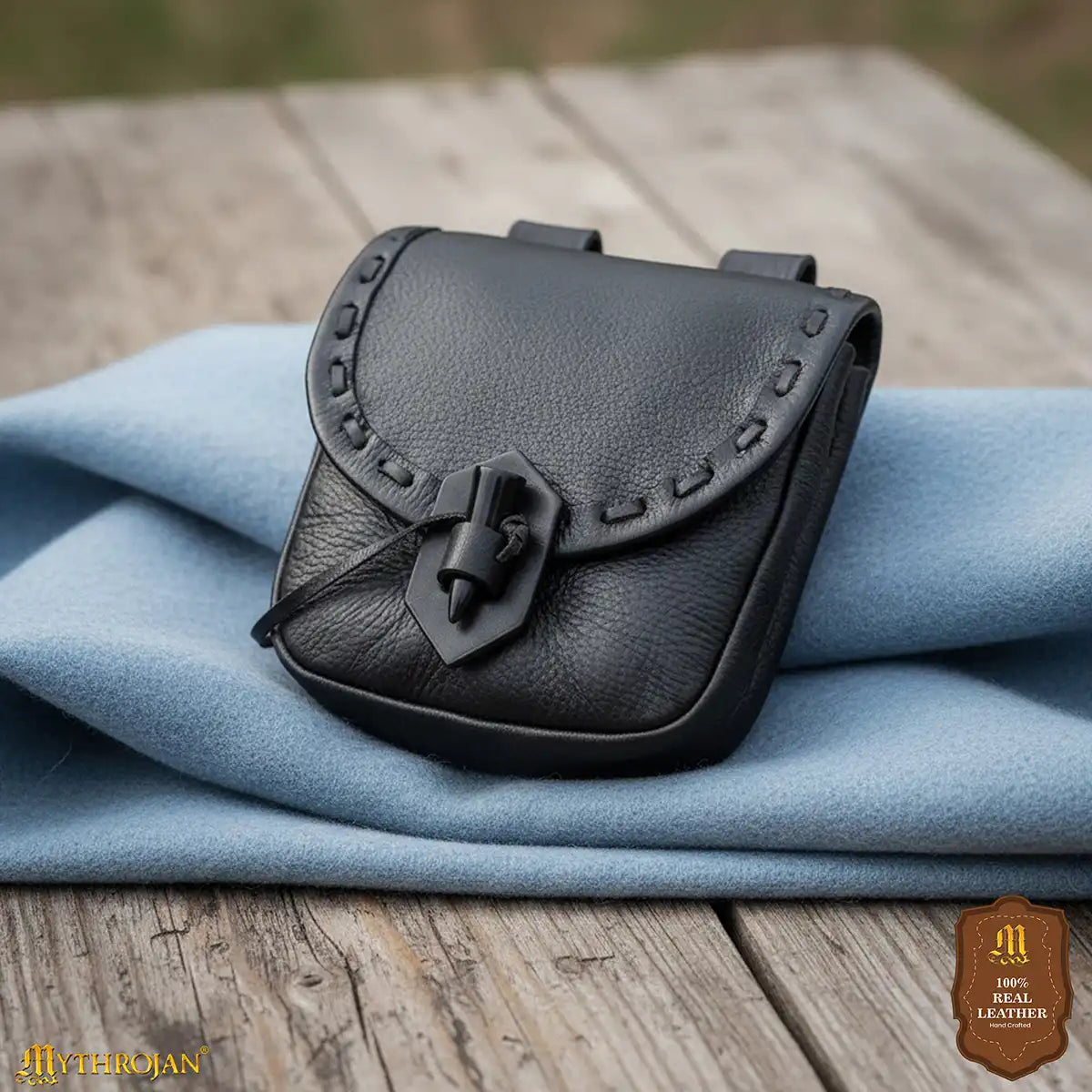 Bolsa de cinturón medieval de piel con cierre de cuerno - imagen 3