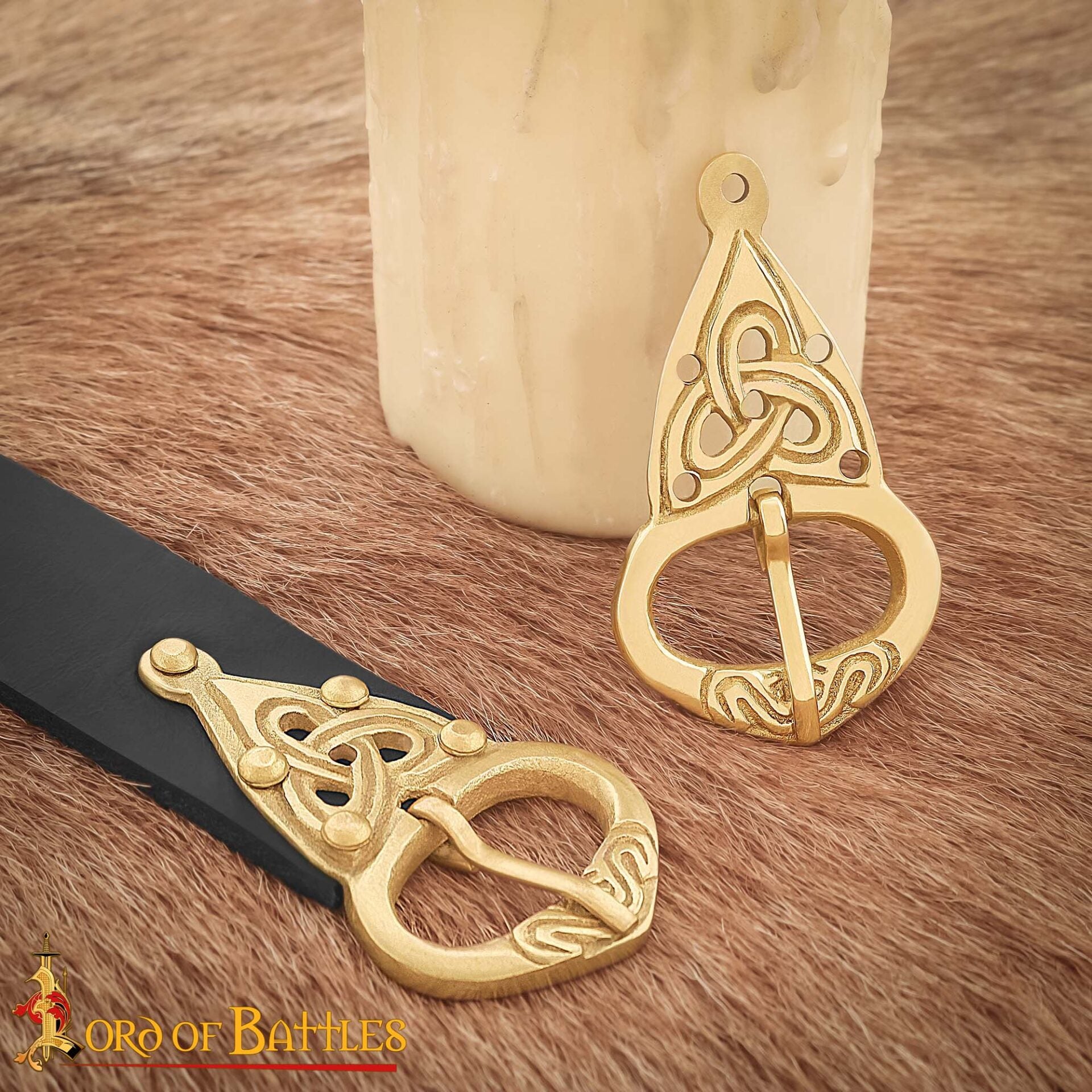 Imagen única de: Hebilla de Cinturón Vikinga con Placa Posterior Nudos Celtas Latón Puro Juego de 5
