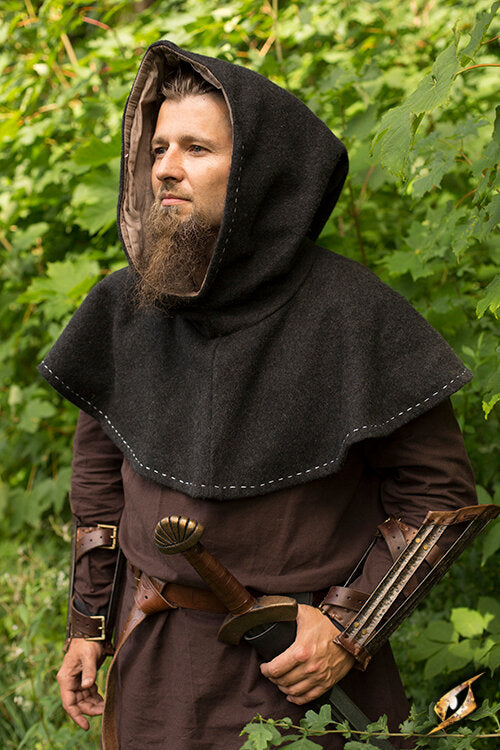 Imagen única de: Capucha - Medieval