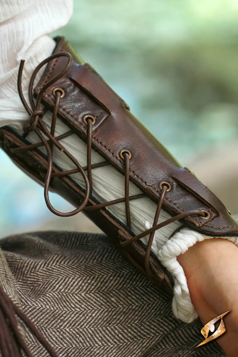 Imagen única de: Brazaletes de Cuero Curtido Vegetal Pathfinder - Protección de Antebrazo Medieval