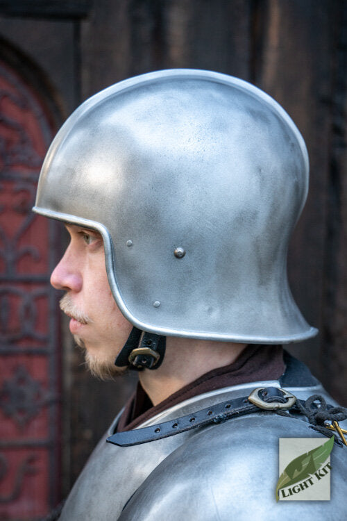 Imagen única de: Casco De Mercenario