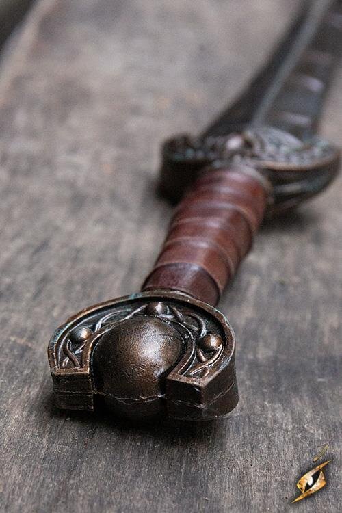 Imagen única de: Espada De Hoja Celta Desgastada Por La Batalla