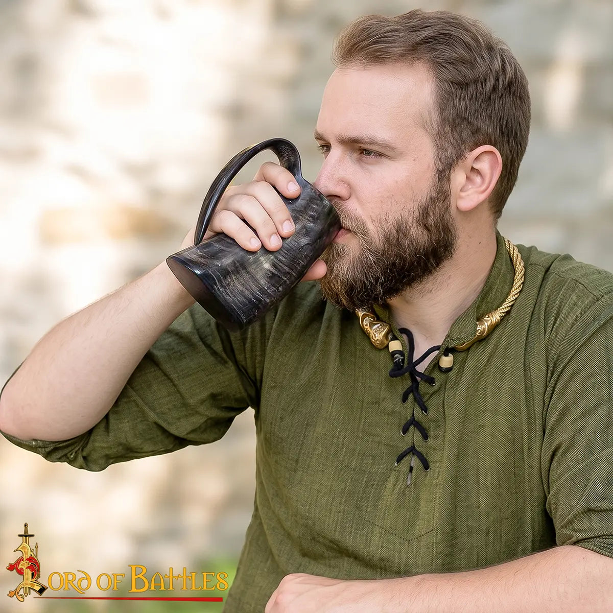Jarra de cuerno de búfalo de estilo vikingo, hecha a mano - imagen 2