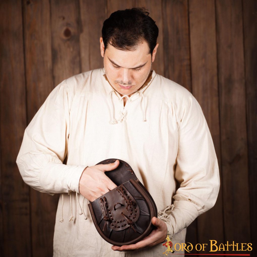 Sporran medieval con borlas atadas - Negro - imagen 15