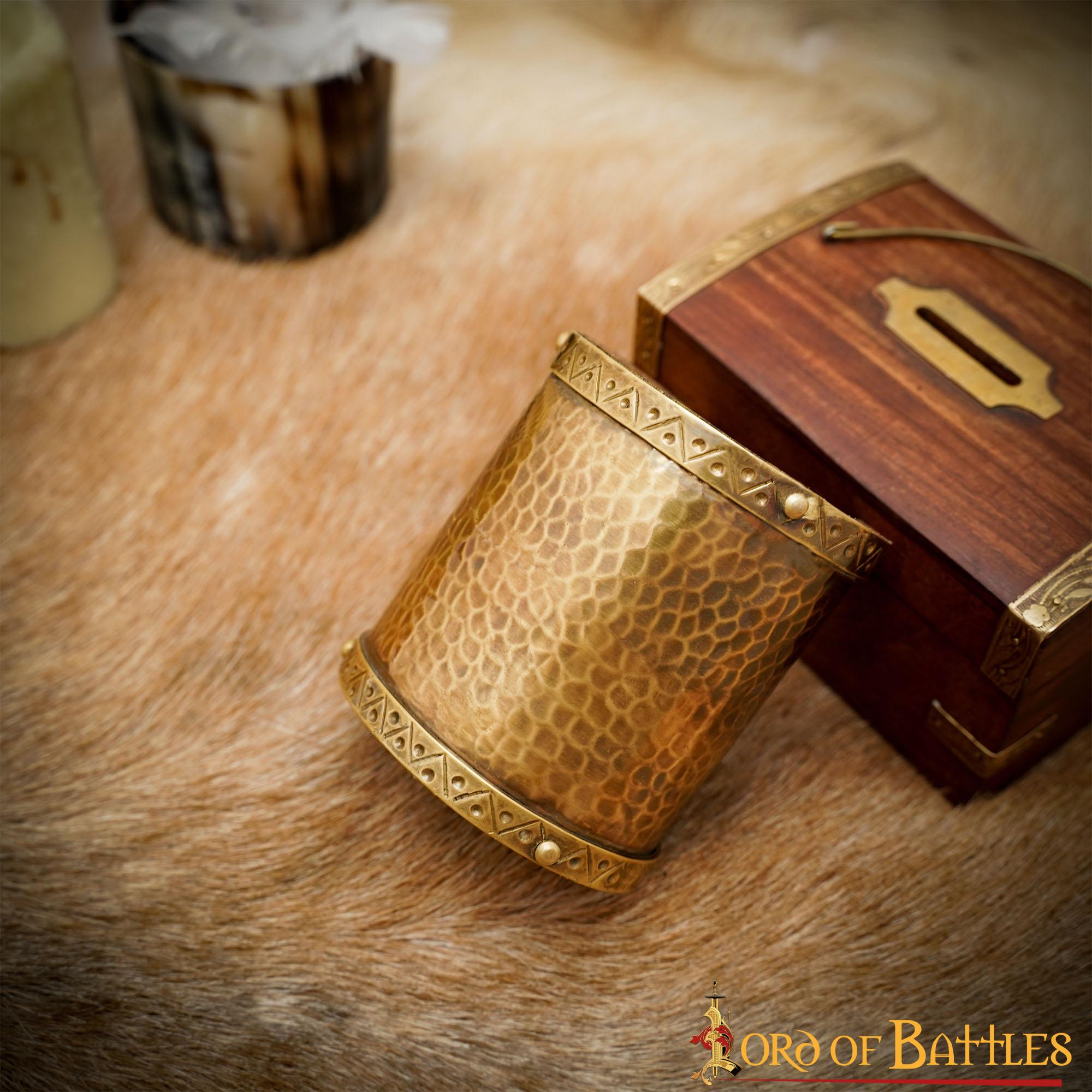 Imagen única de: Brazalete ornamental histórico de latón macizo - imagen 7