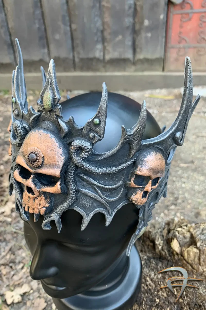 Tiara de calaveras de látex - Fantasía y LARP