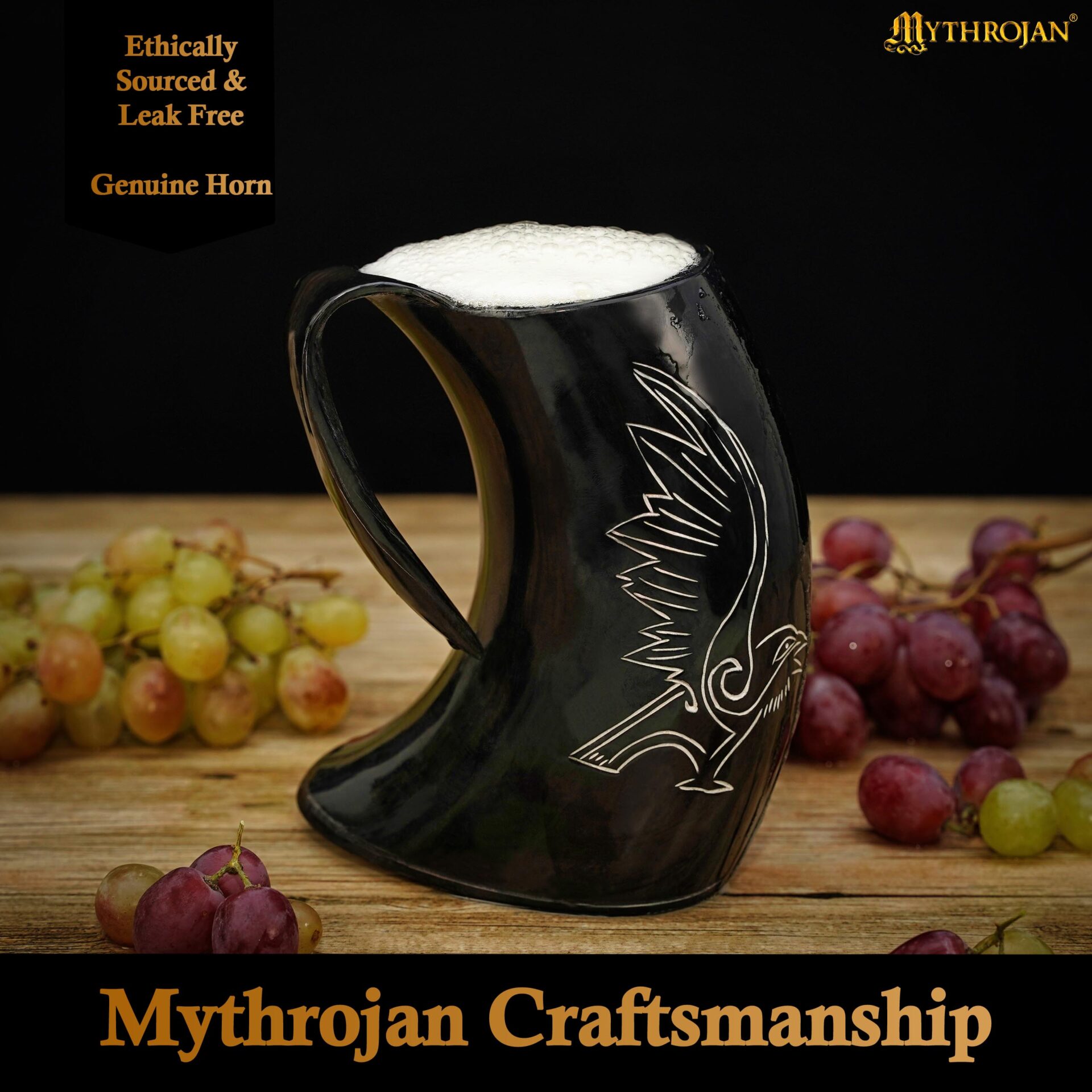 Jarra vikinga de cuerno de buey con soporte de cuero y hebilla de latón - 600ml - Blemished Grade