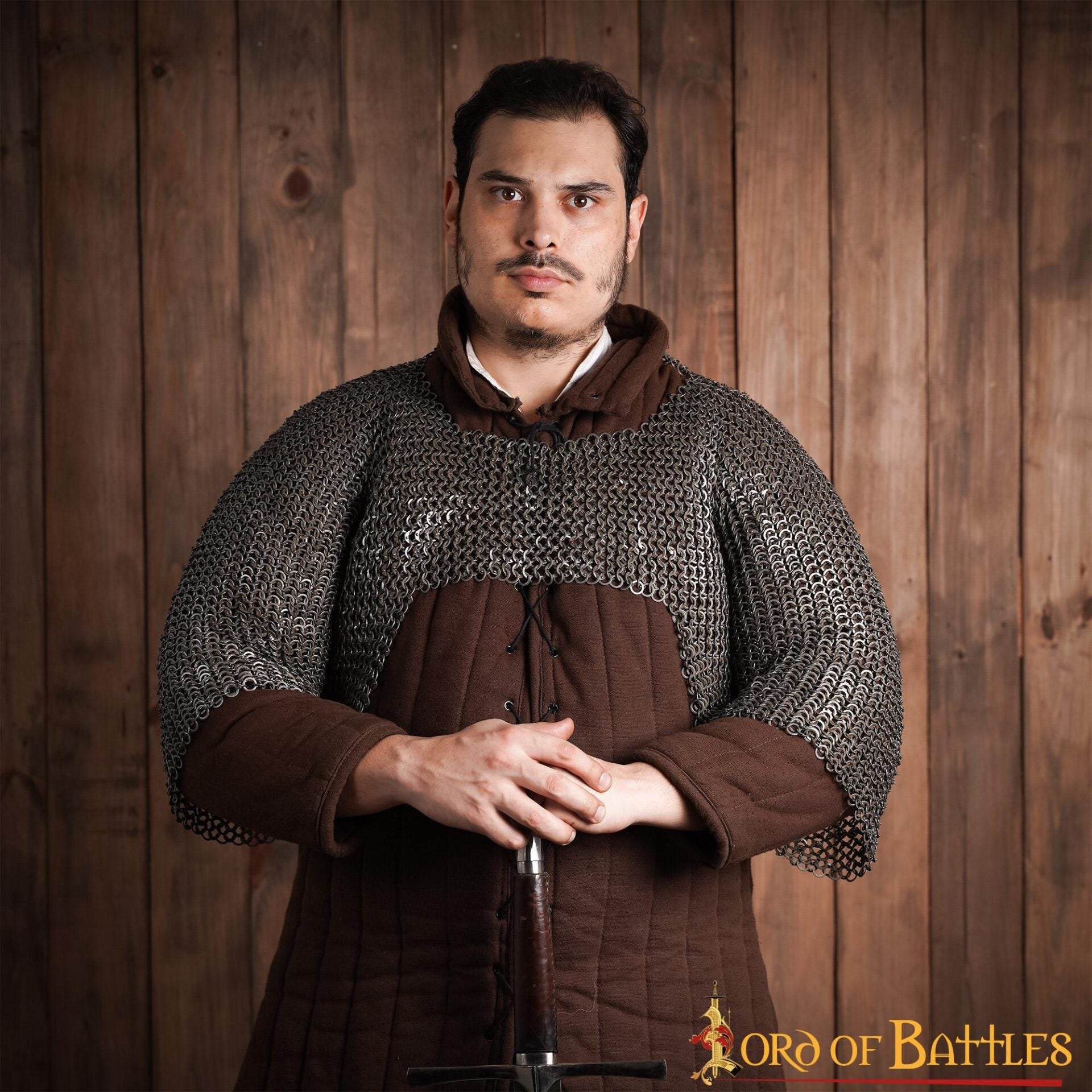 Camisa corta de malla, anillas 9 mm remachadas y sólidas