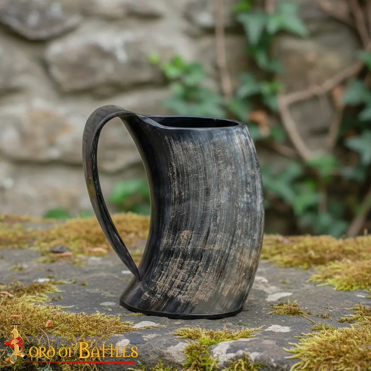 Jarra vikinga de cuerno natural pulido con asa (600/800 ml) - L-600ml