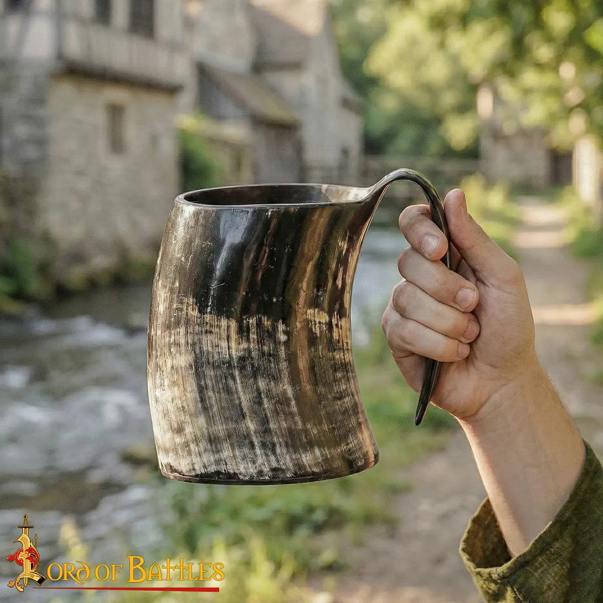 Jarra vikinga de cuerno natural pulido con asa (600/800 ml) - imagen 4