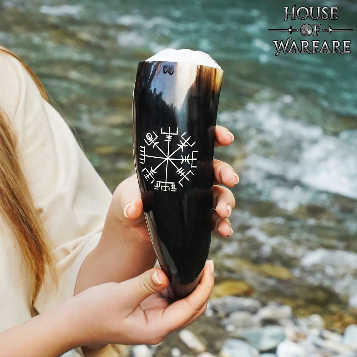 Cuerno de beber real 250–300 ml con Vegvisir tallado a mano - imagen 7