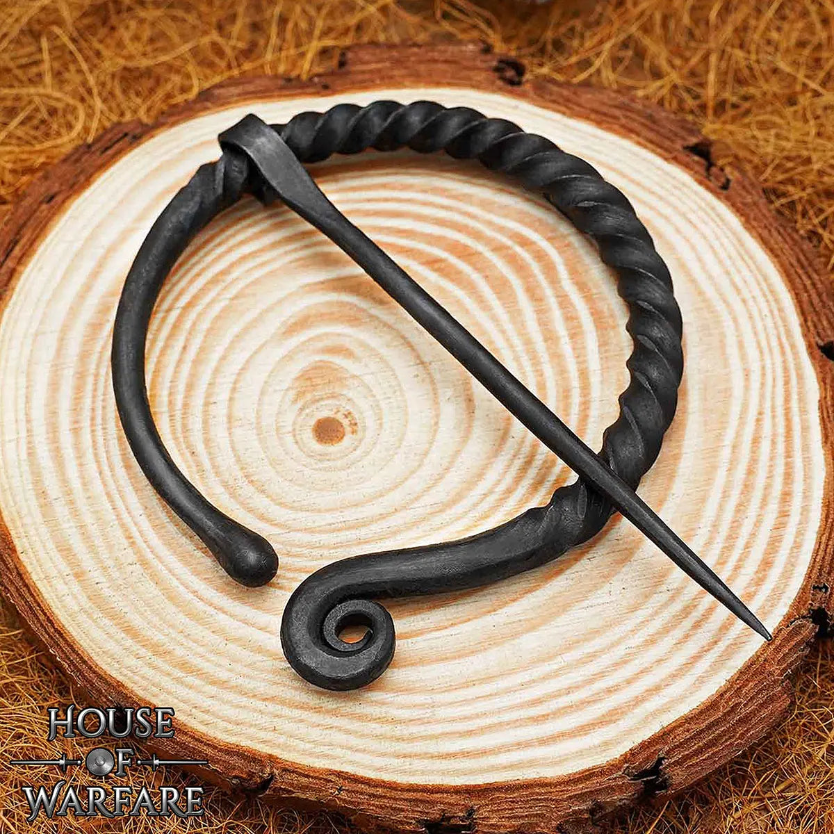 Fíbula pennanular forjada a mano — broche para capa medieval - imagen 2