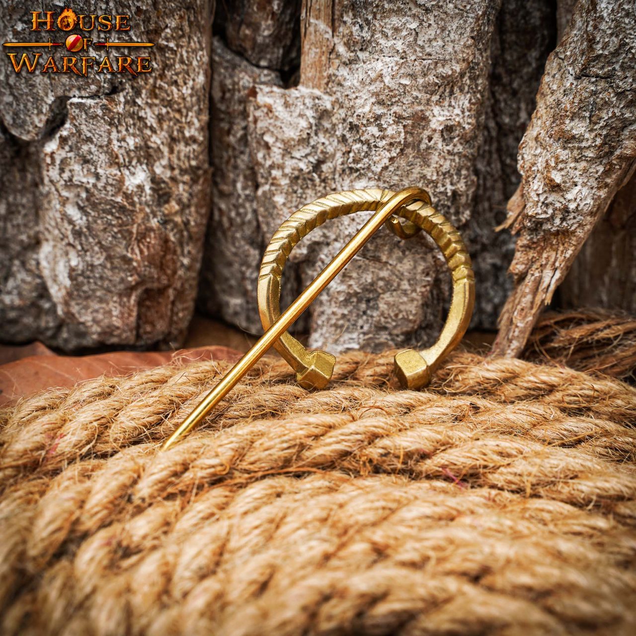 Imagen única de: Fíbula Penannular Medieval de Latón - Alfiler Pequeño de Capa para Broche de Traje Histórico y Vikingo