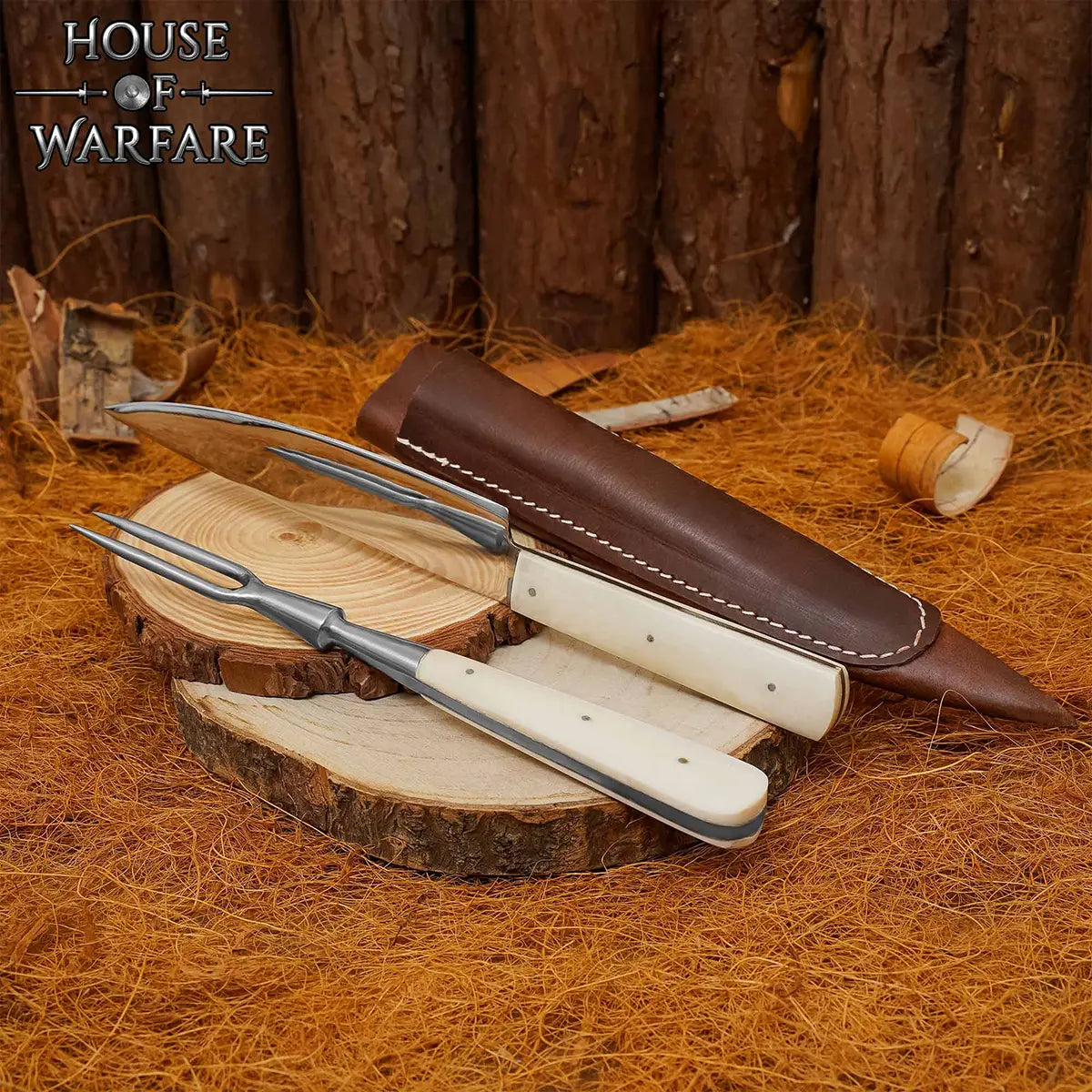 Cuchillo y tenedor medieval con mango de hueso - imagen 15