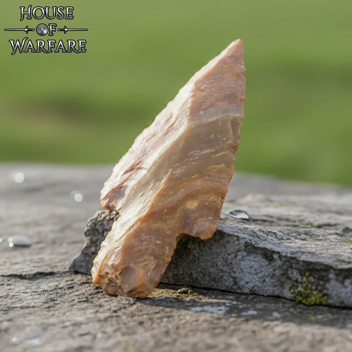 Punta de flecha de pedernal marrón con vástago, 6 cm - imagen 5