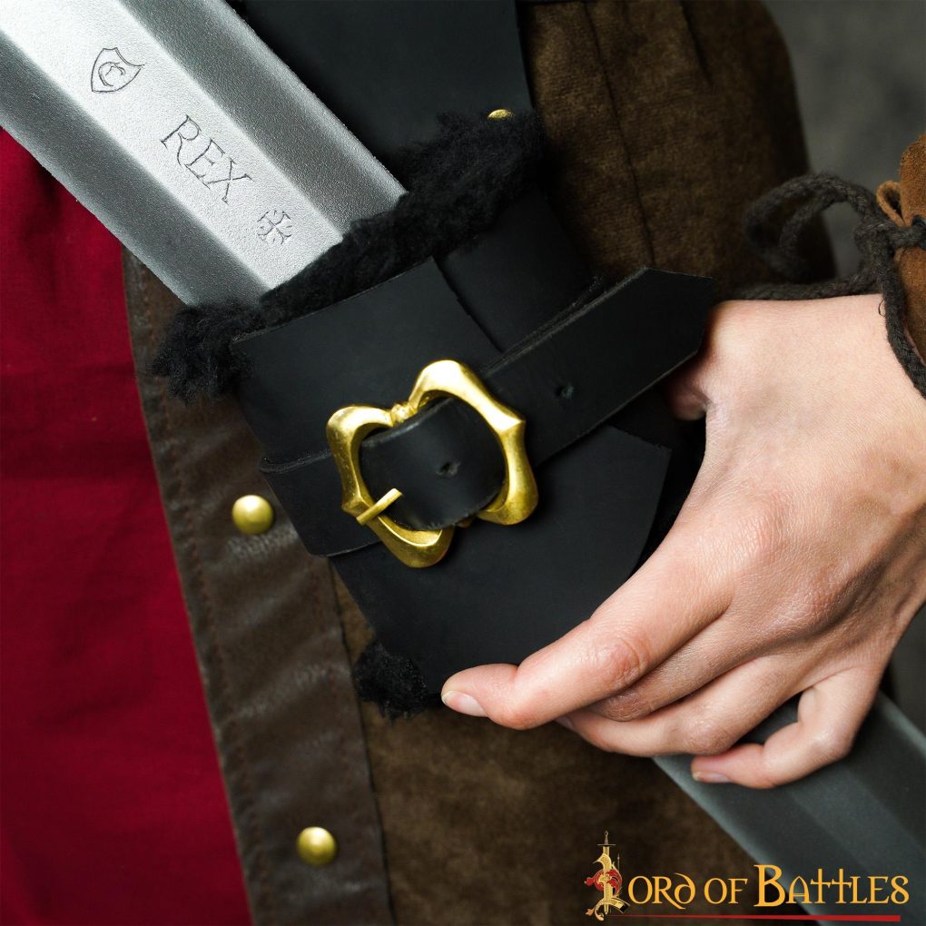 Brida de cuero para mano derecha para espadas y mazas - imagen 10