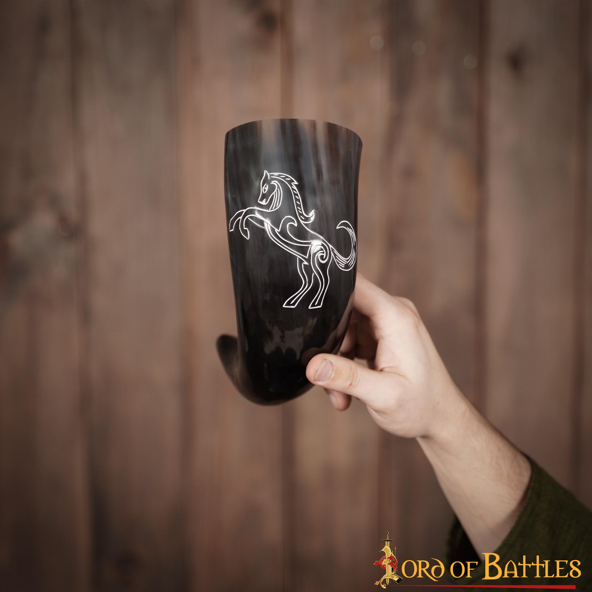 Imagen única de: Señor de las Batallas Cuerno de Buey Auténtico Hecho a Mano 400 - 500 Ml