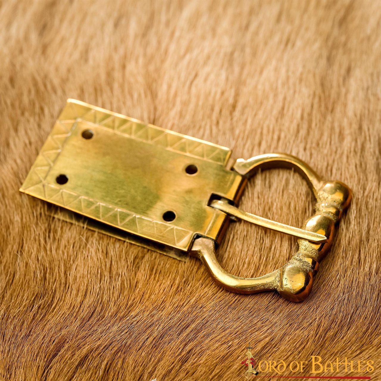 Hebilla medieval de latón macizo para cinturón - imagen 9