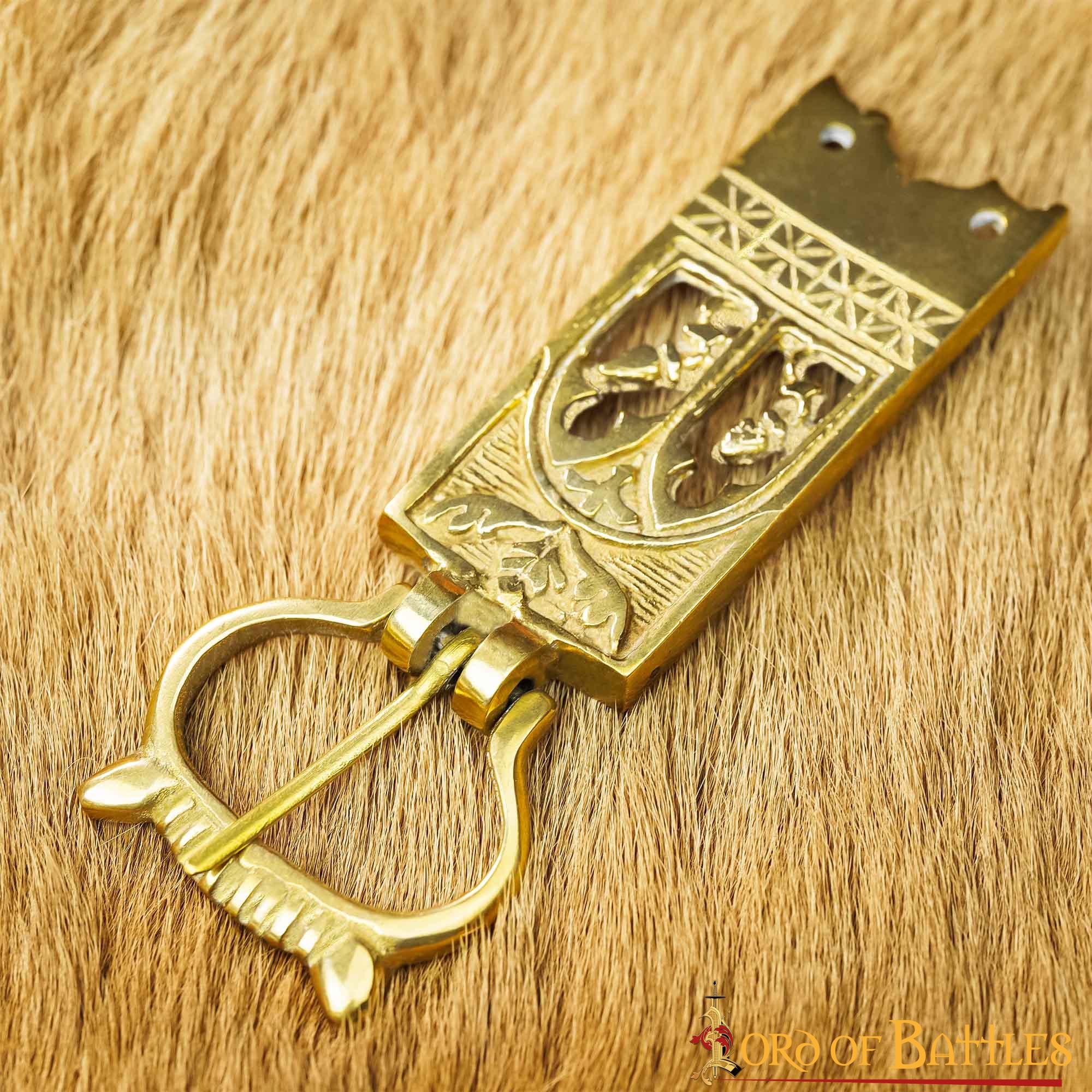 Hebilla tardomedieval en latón macizo para cinturón - imagen 7