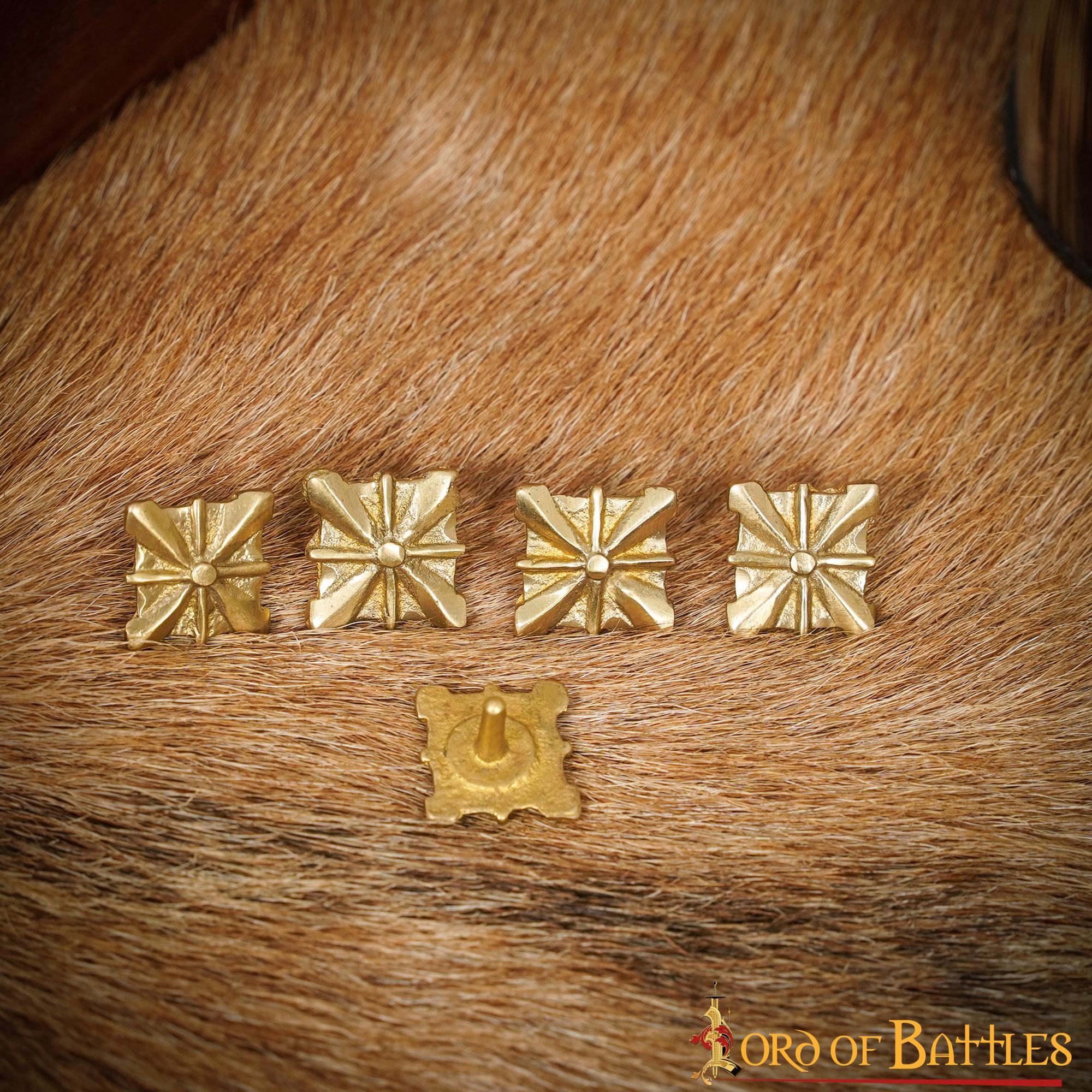 Monturas Medievales de Latón Macizo Puro, Herrajes Decorativos para Uso en Cuero| Juego de 5, 2cm - Imagen 14