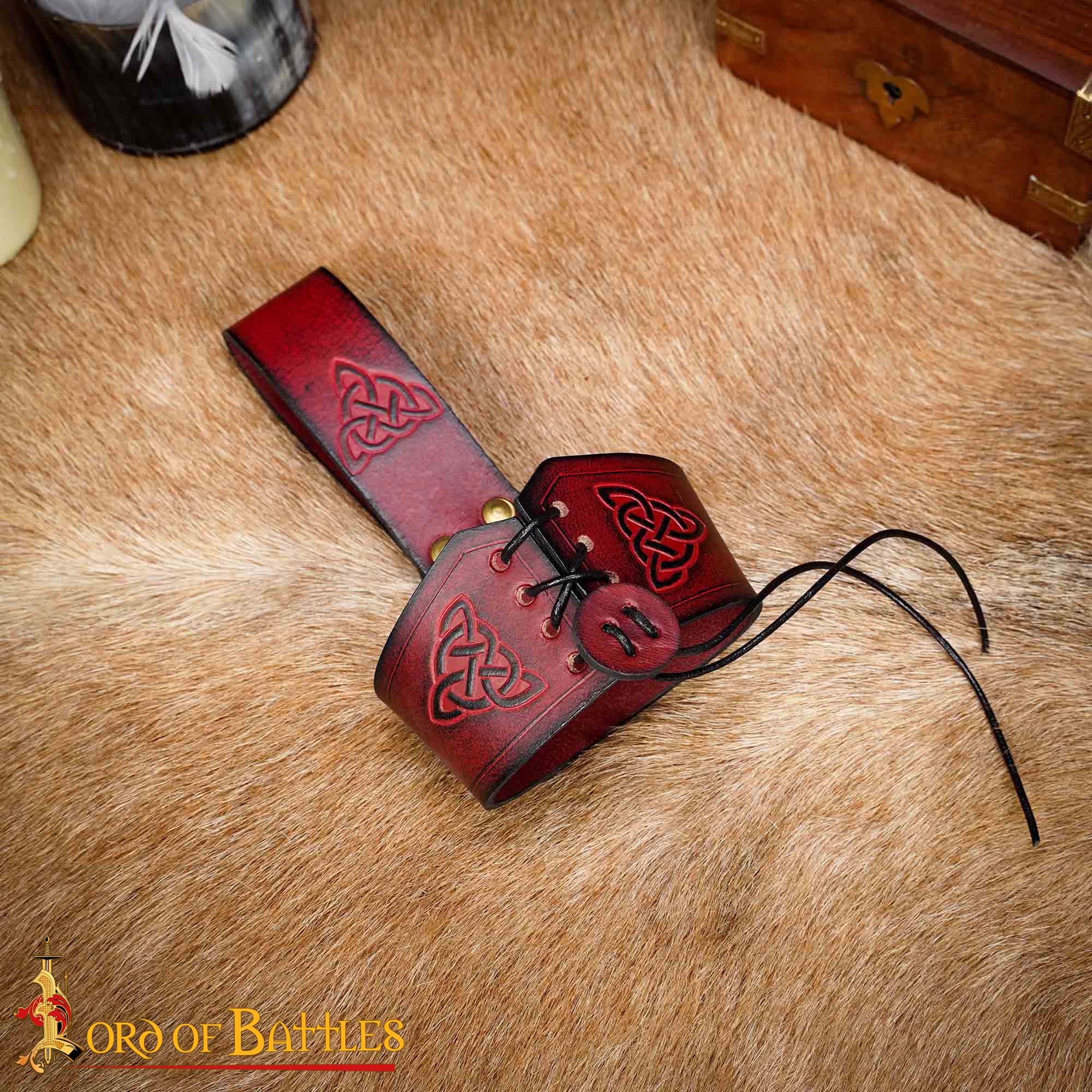 Funda para cuerno de cuero con nudo celta y remaches de latón (S, L) - imagen 36