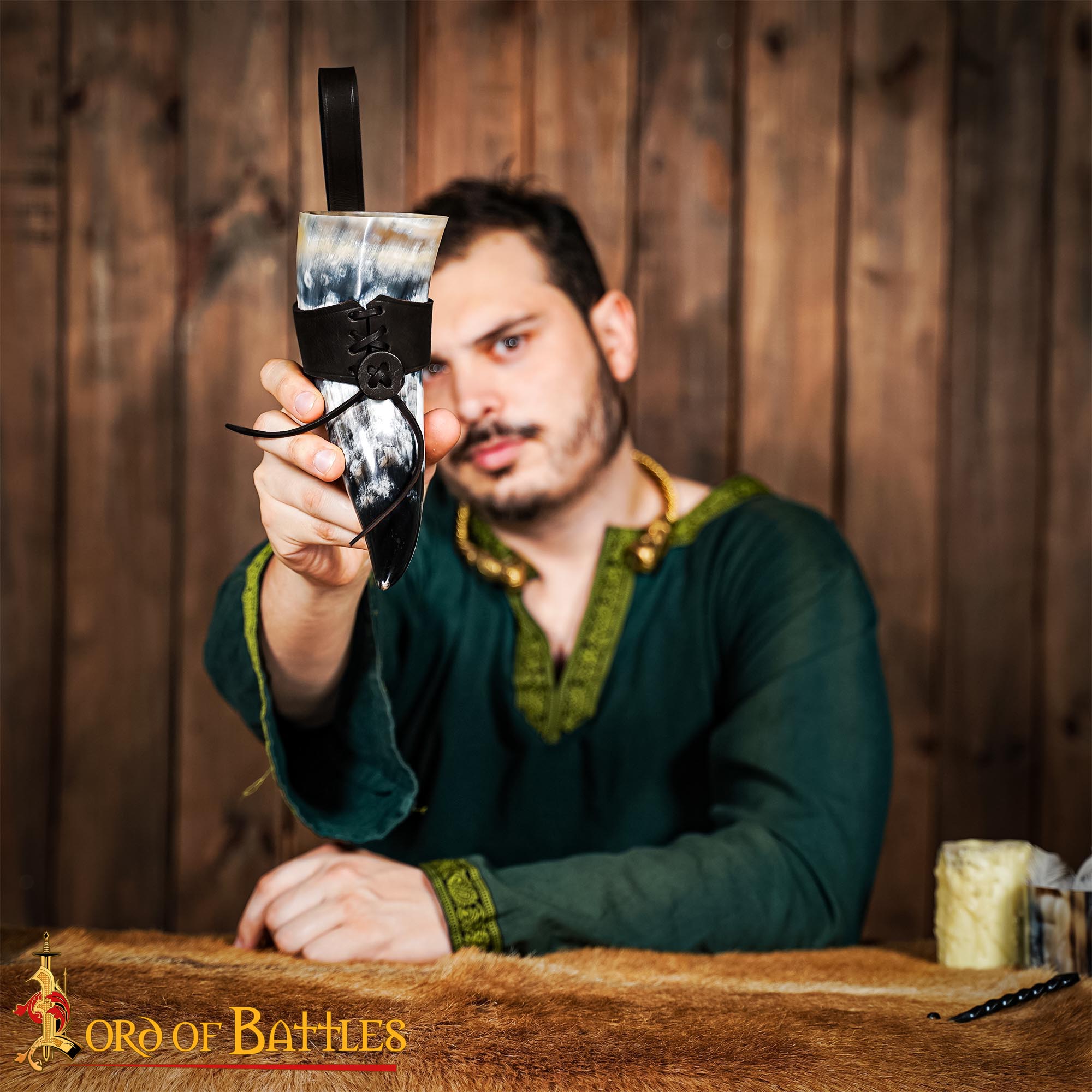 Cuerno de beber vikingo con funda de cuero - imagen 14