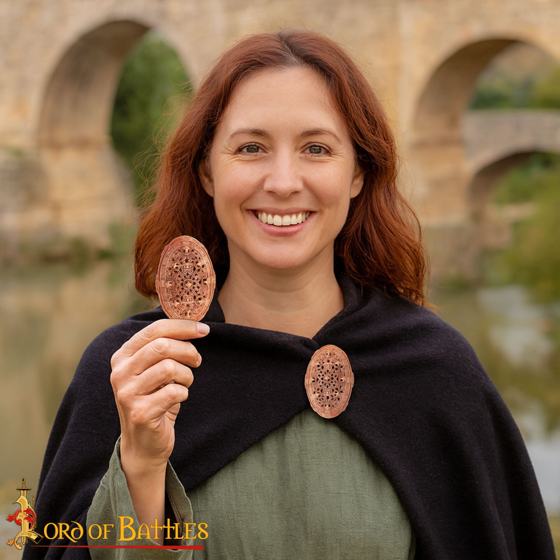 Fíbula oval vikinga en bronce (cera perdida) — réplica siglo IX - imagen 6