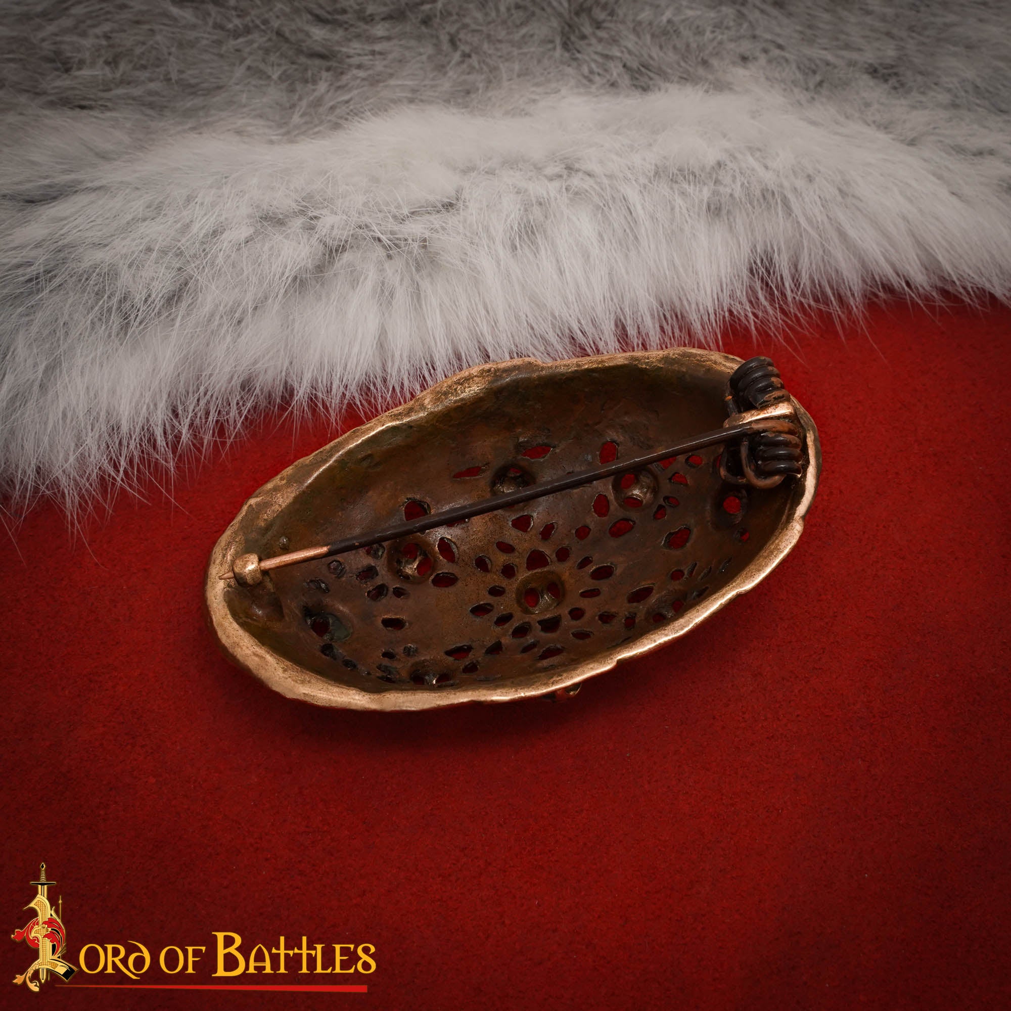 Imagen única de: Broche Oval Vikingo - 8 X 5,4 Cm Fundición a la Cera Perdida en Bronce Antiguo