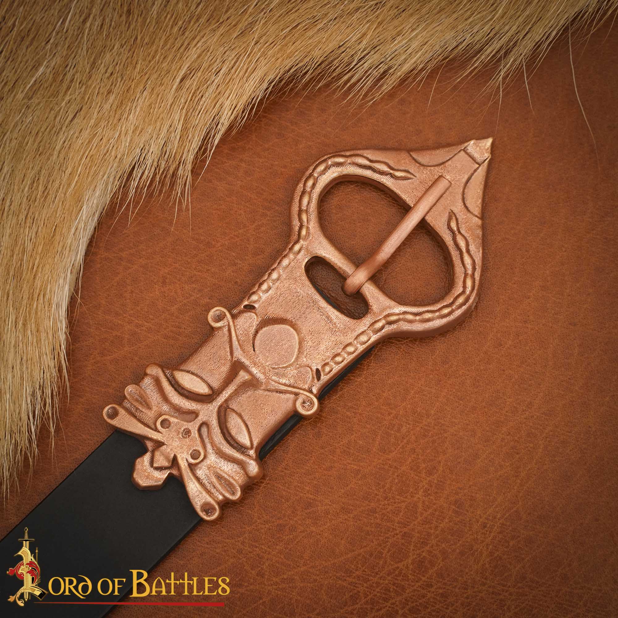 Hebilla de cinturón celta con cabeza masculina en bronce - imagen 17