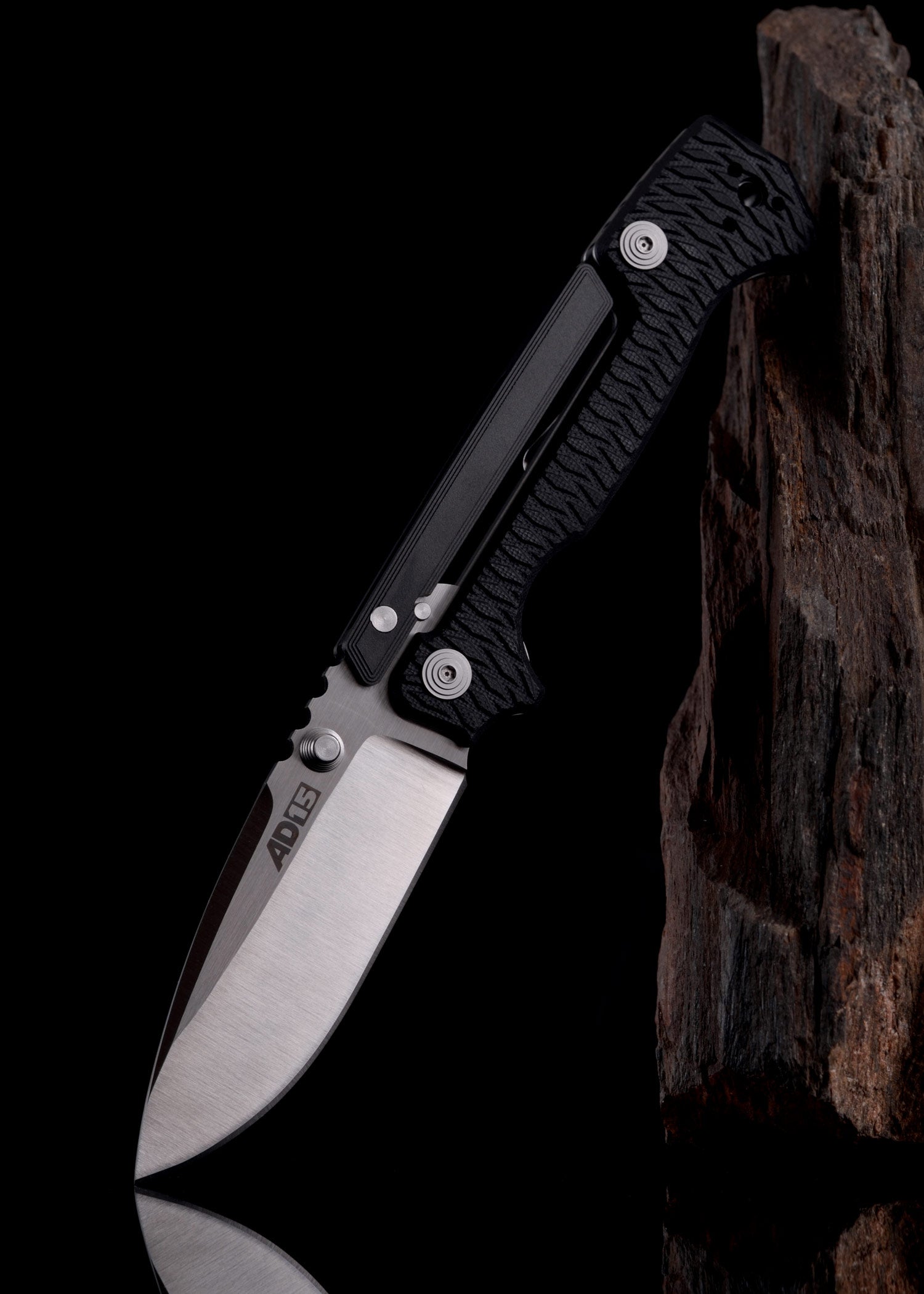 Imagen única de: Navaja De Bolsillo Ad-15 Con Mango Negro