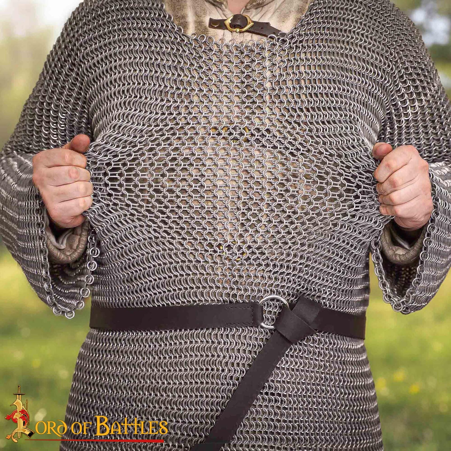 Hauberk de malla de aluminio 10 mm (14 gauge) con arandelas negras - imagen 6