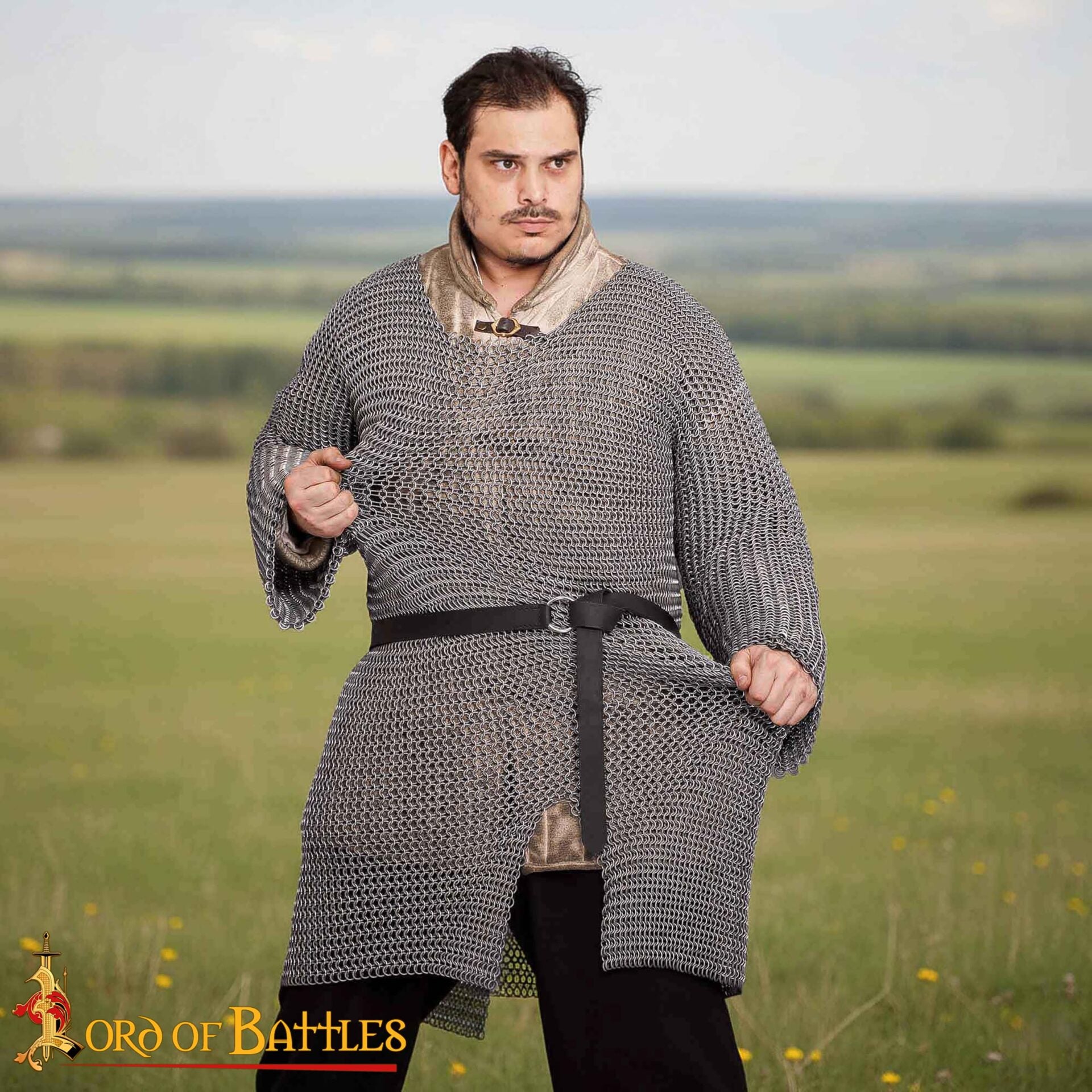 Hauberk de malla de aluminio 10 mm (14 gauge) con arandelas negras