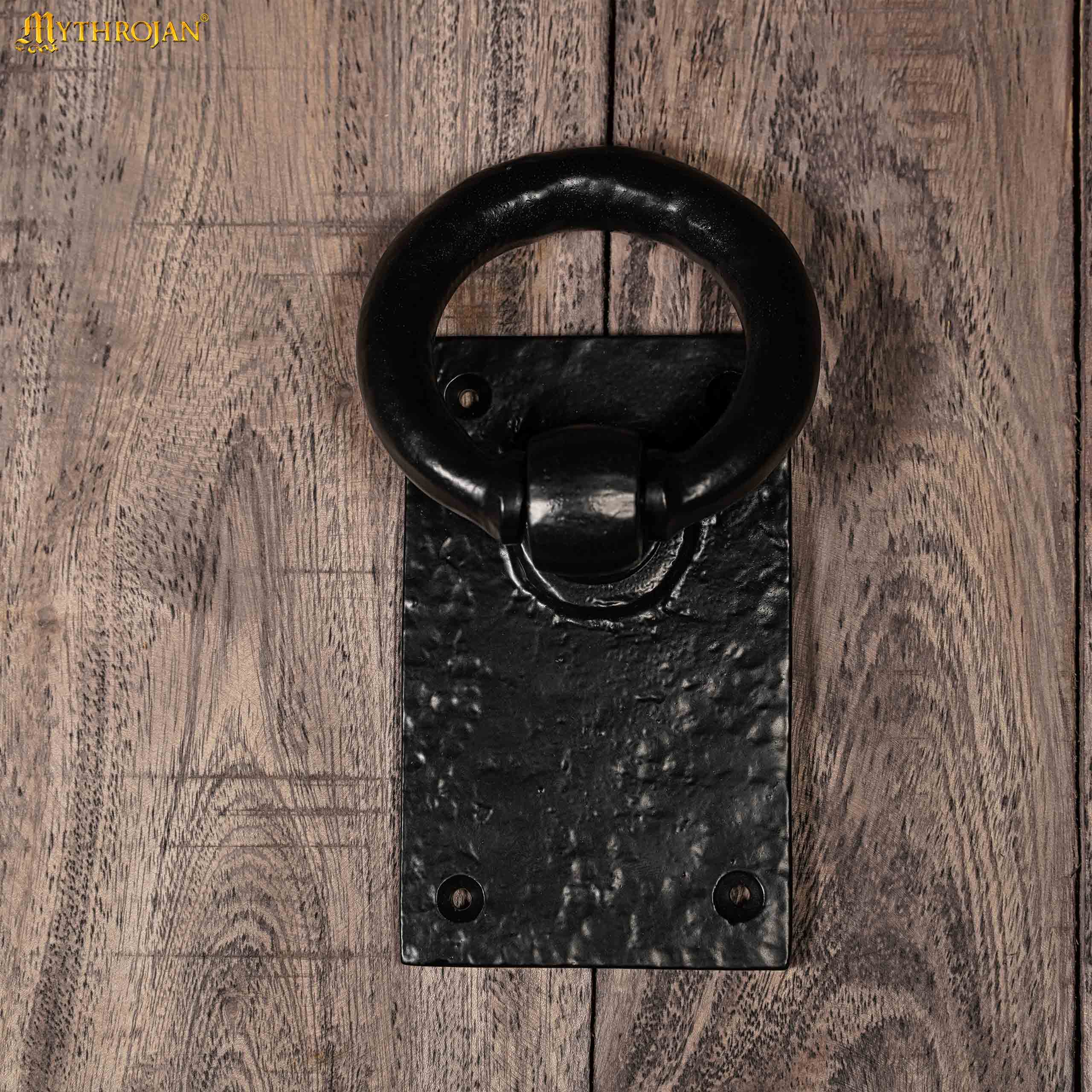 Imagen única de: Llamadores de puerta de hierro fundido, forjados a mano