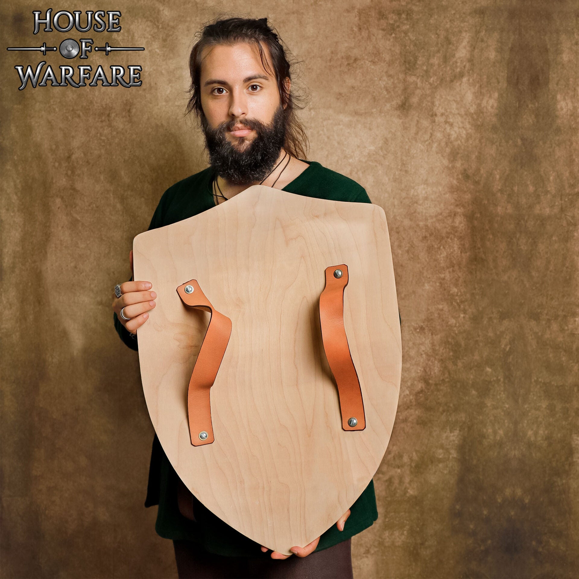 Escudo grande de madera maciza personalizable con correas de cuero - imagen 2