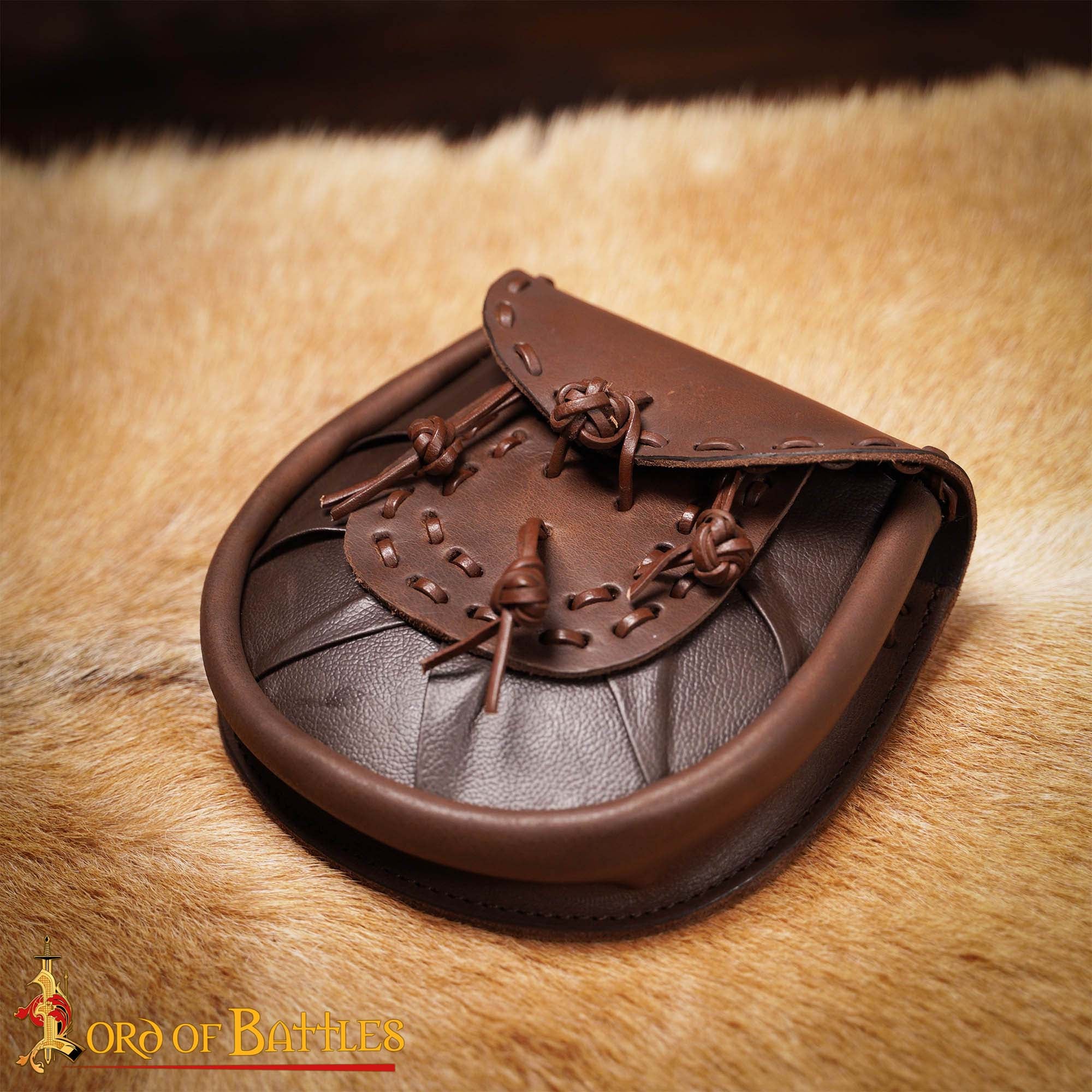 Imagen única de: Riñonera Medieval de Cuero Sporran con Borlas Anudadas - Bolsa Marrón