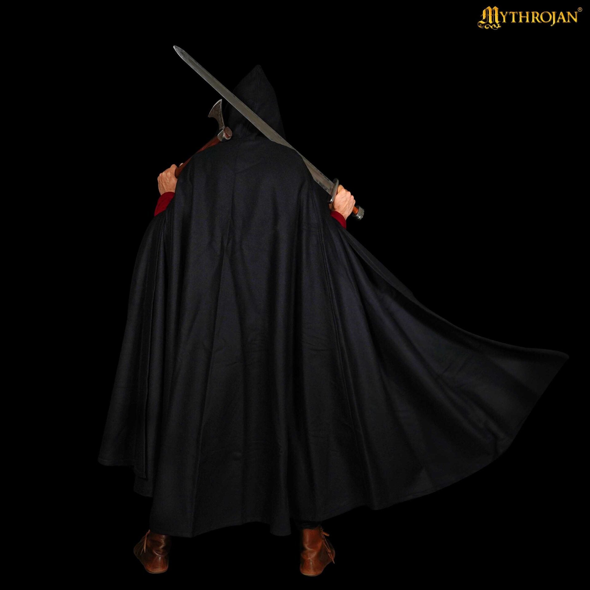 Capa medieval con capucha de lana y broche de latón macizo - imagen 15