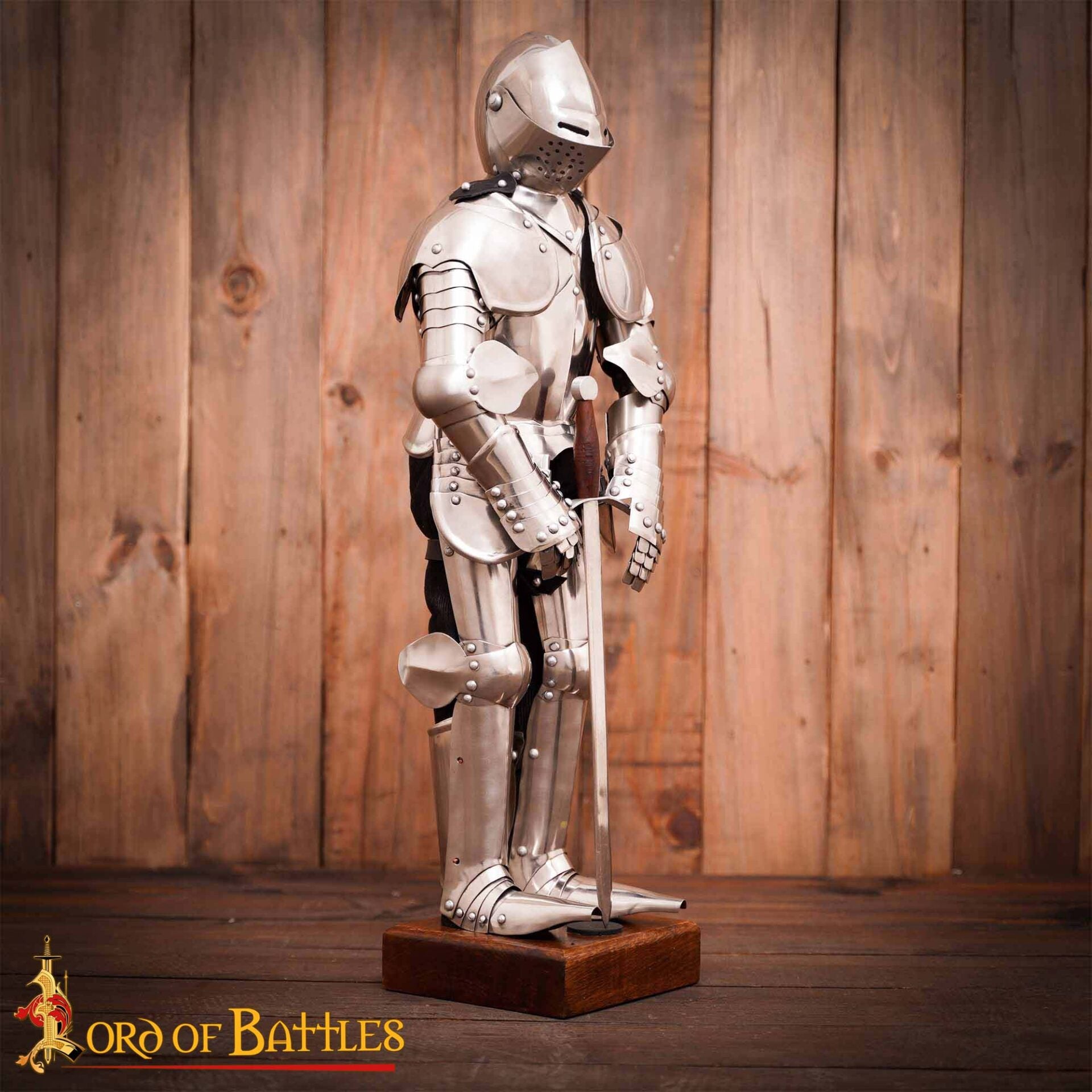 Imagen única de: Armadura de Caballero en Miniatura - Acero Inoxidable Pulido - Calibre 22