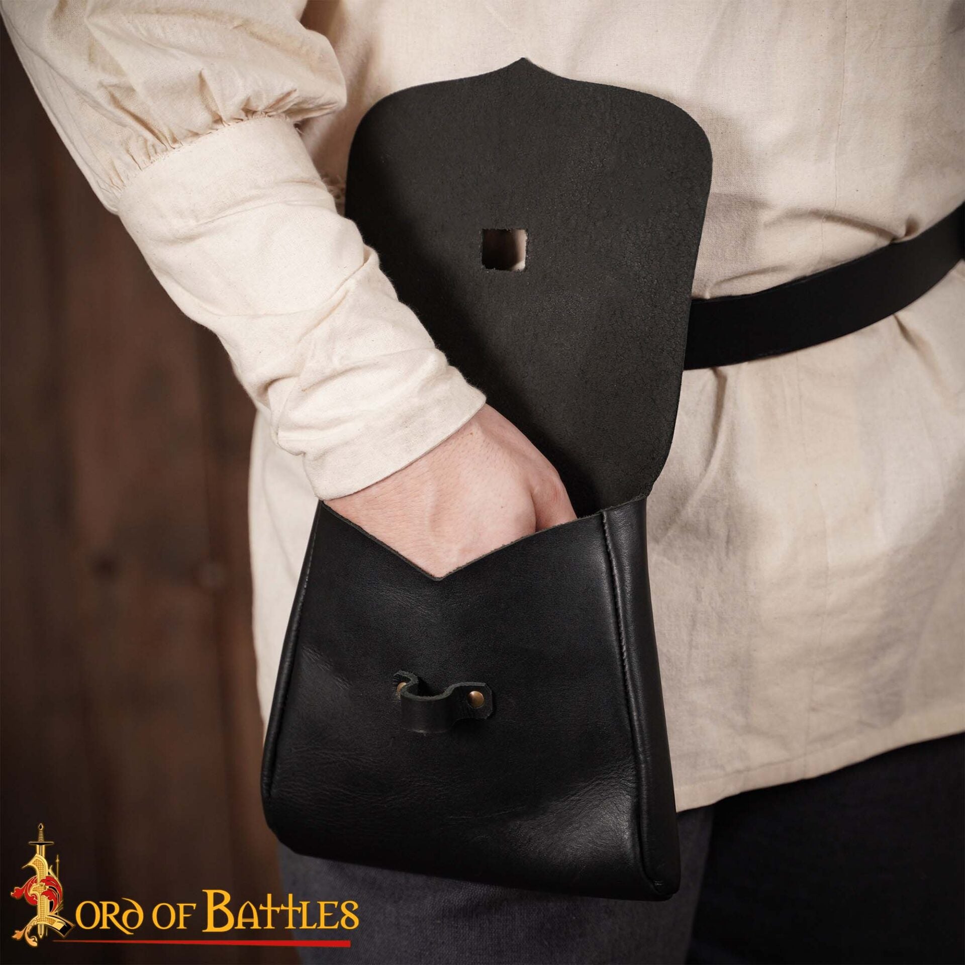 Bolsa de cinturón medieval King's Courtier de cuero con detalles de latón - imagen 20