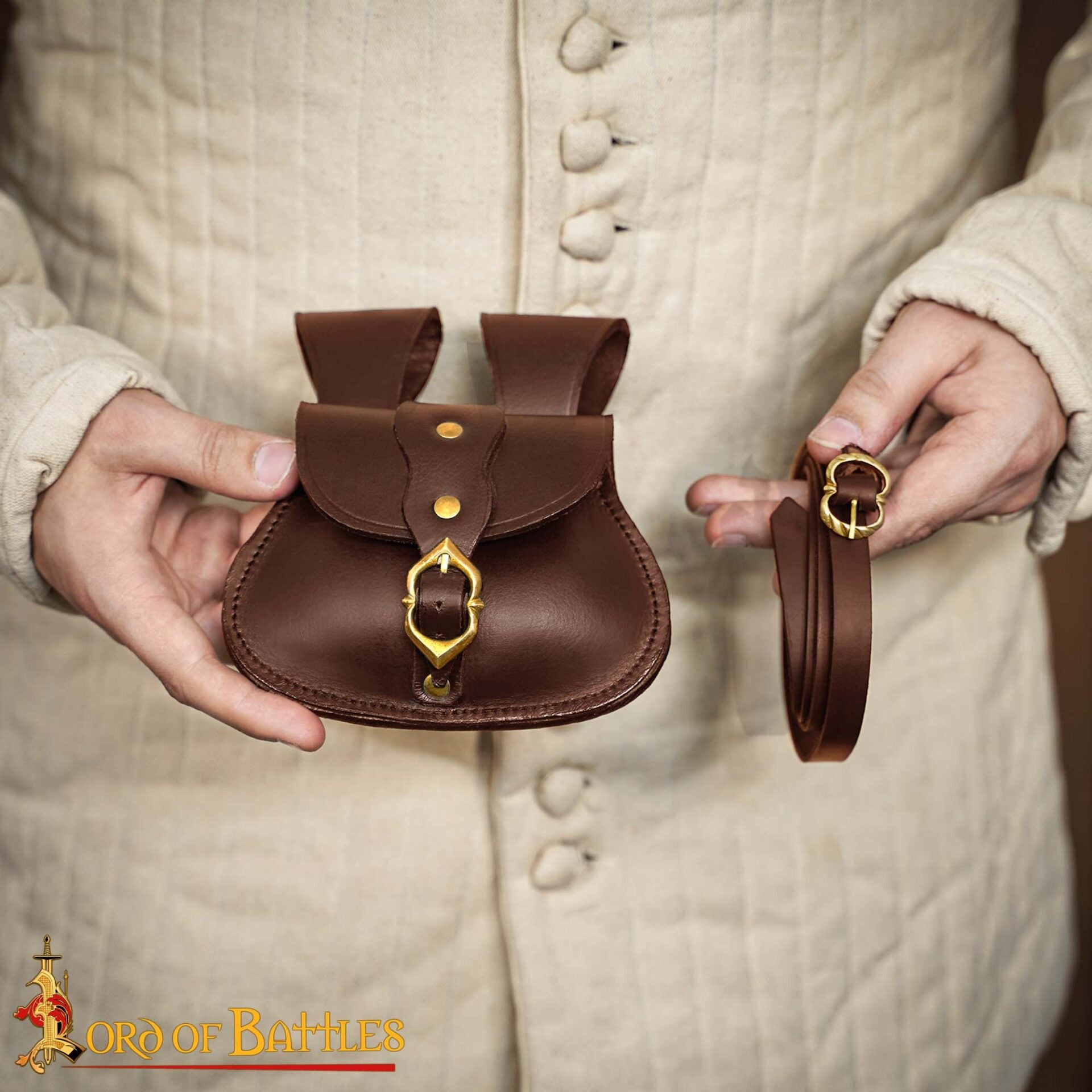 Bolsa de cinturón medieval en cuero con hebilla de latón y cinturón a juego - imagen 2