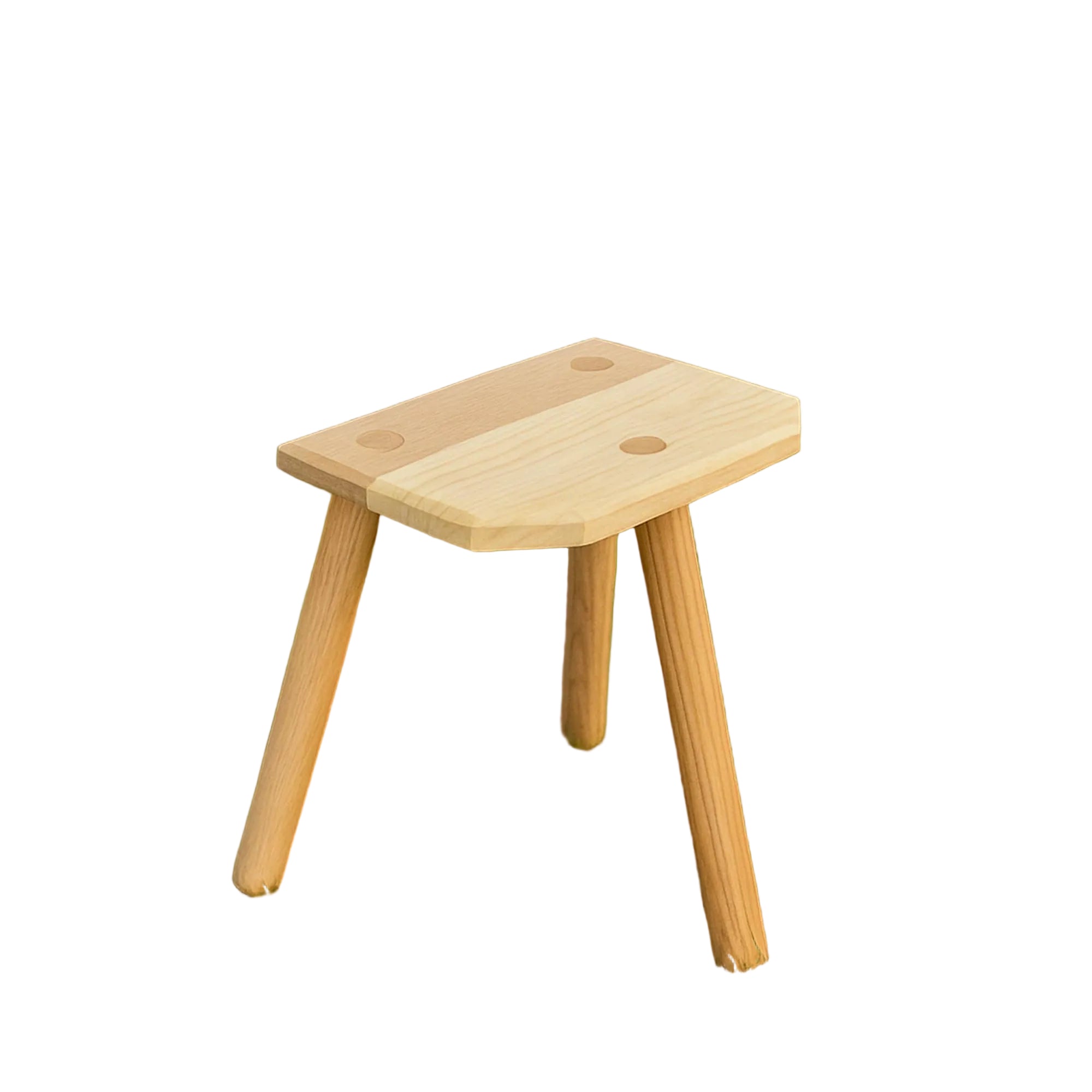 Taburete Medieval Artesanal de Madera de Fresno de Tres Patas - Imagen 1