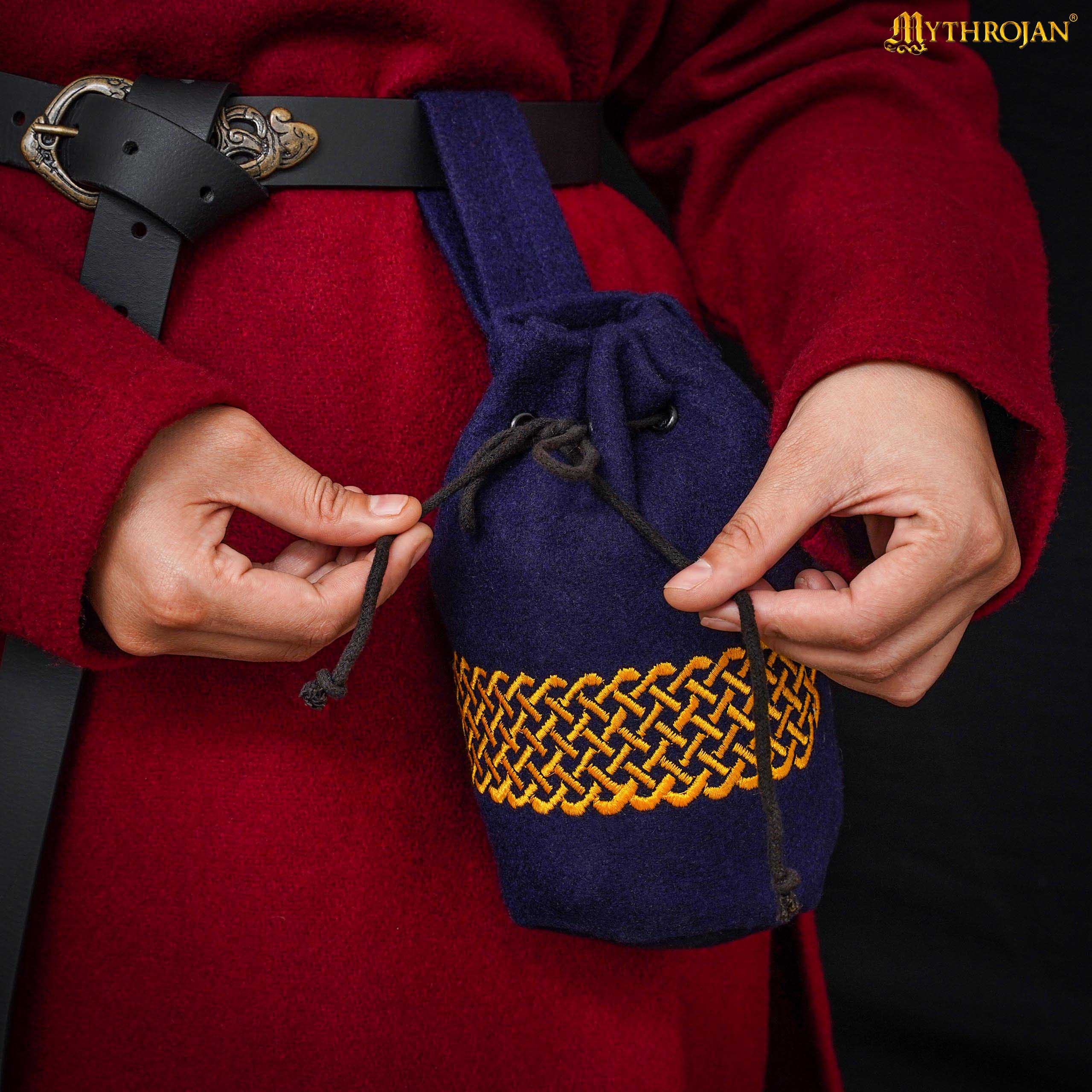 Zurrón medieval de lana bordado con cordón - imagen 20