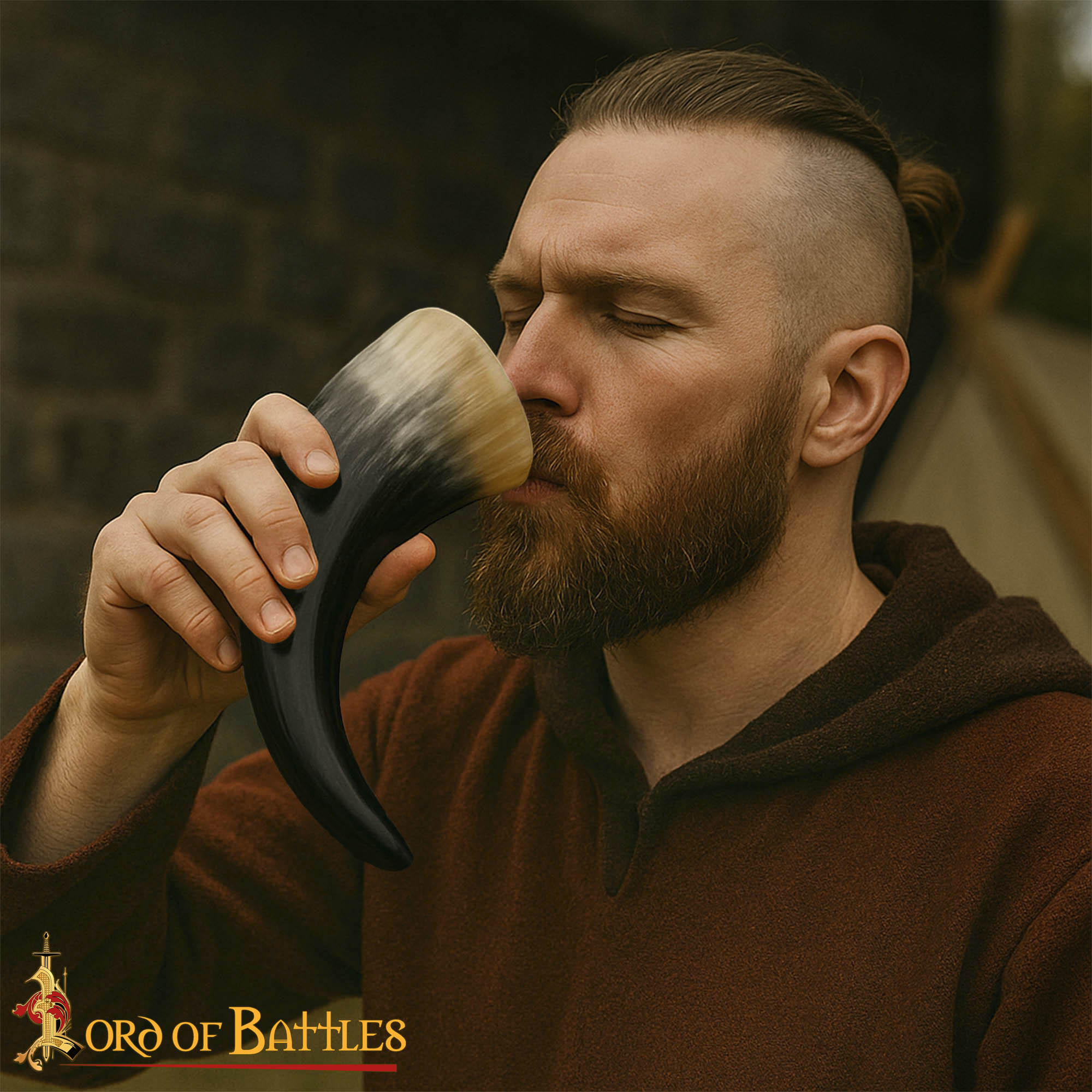 Cuerno de beber vikingo en cuerno de buey pulido - imagen 13
