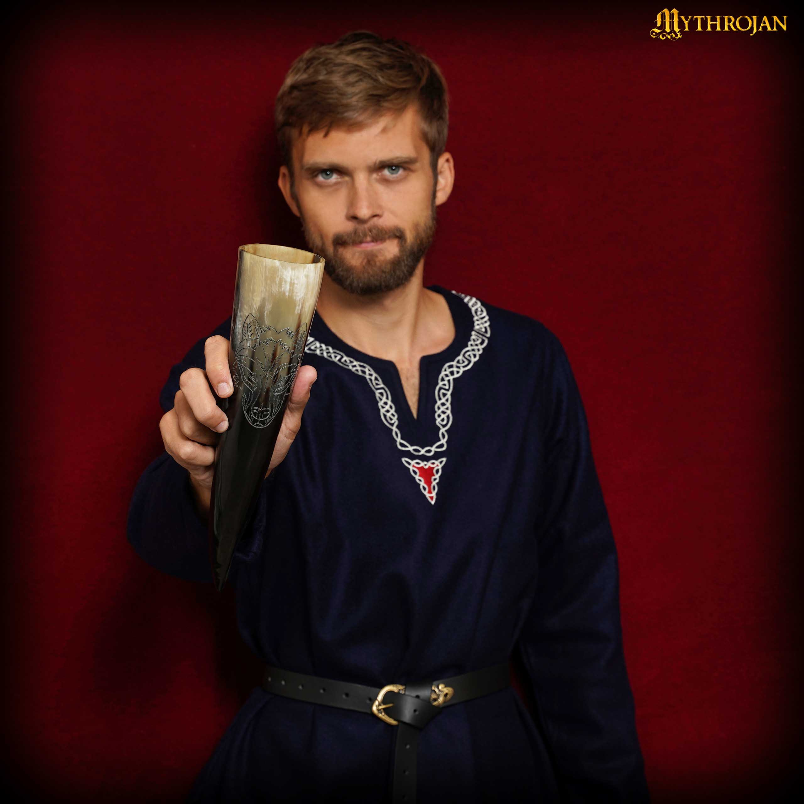 Cuerno vikingo para beber (400 ml) — cuerno de buey grabado a mano con funda - imagen 19